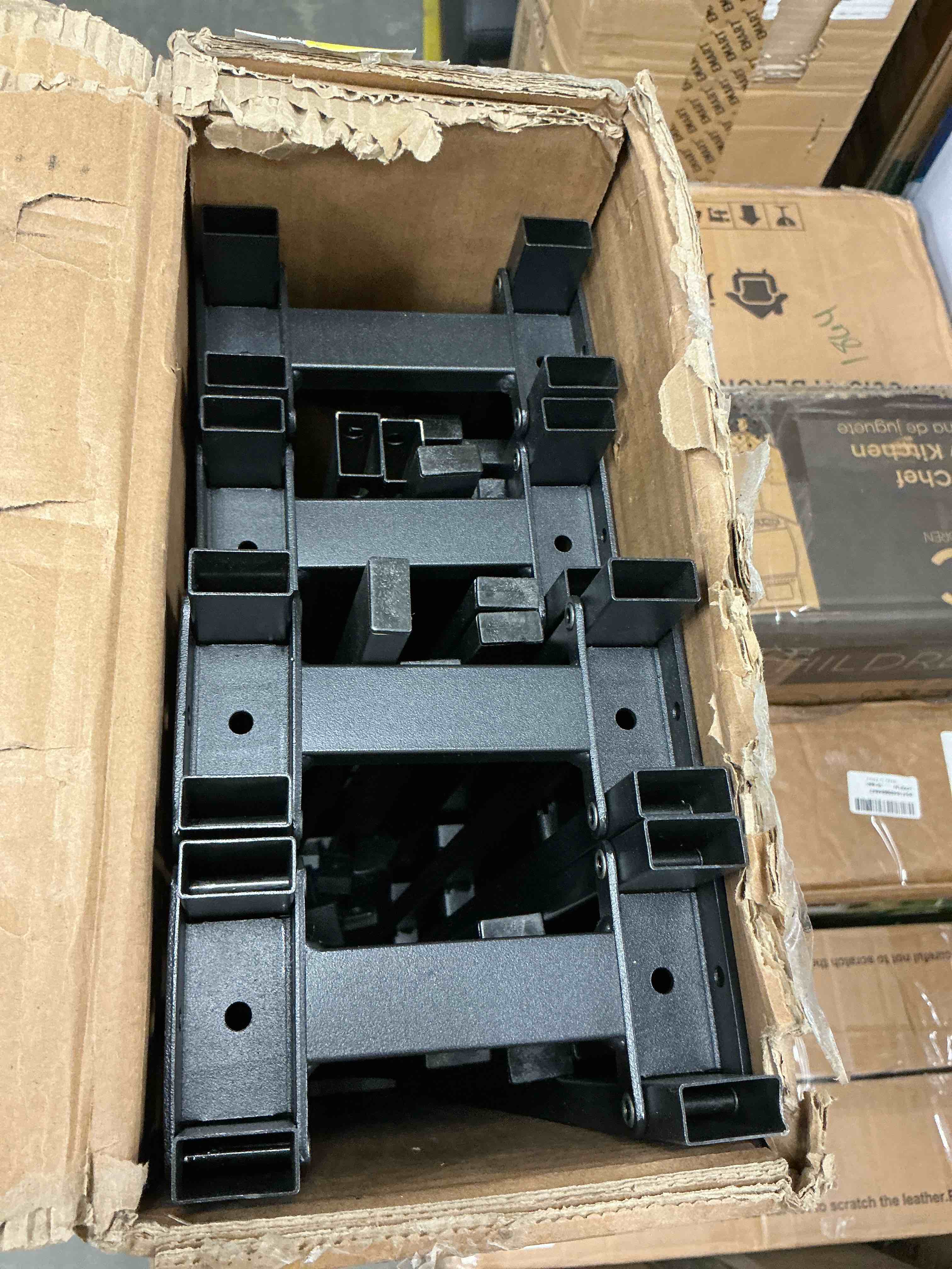 Condition photo showing Good Condition for qftime 5" metal king box spring, mattress foundation, heavy-duty, easy assembly