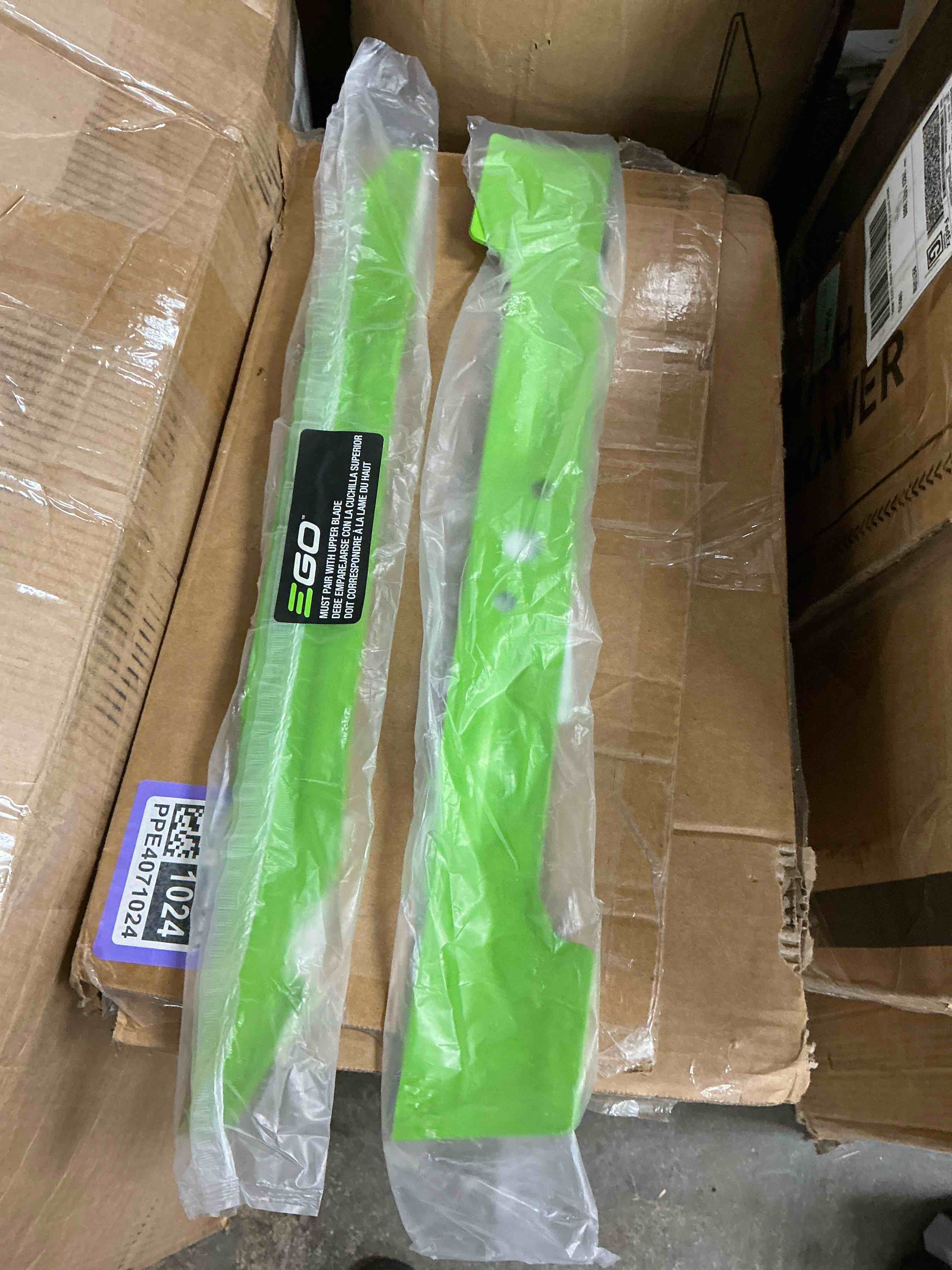 Condition photo showing New/Like New for ego 21-in deck bagging mower blade for lm2130, lm2133, lm2130sp, lm2135sp, lm2150sp, and lm2156sp models ab2102d