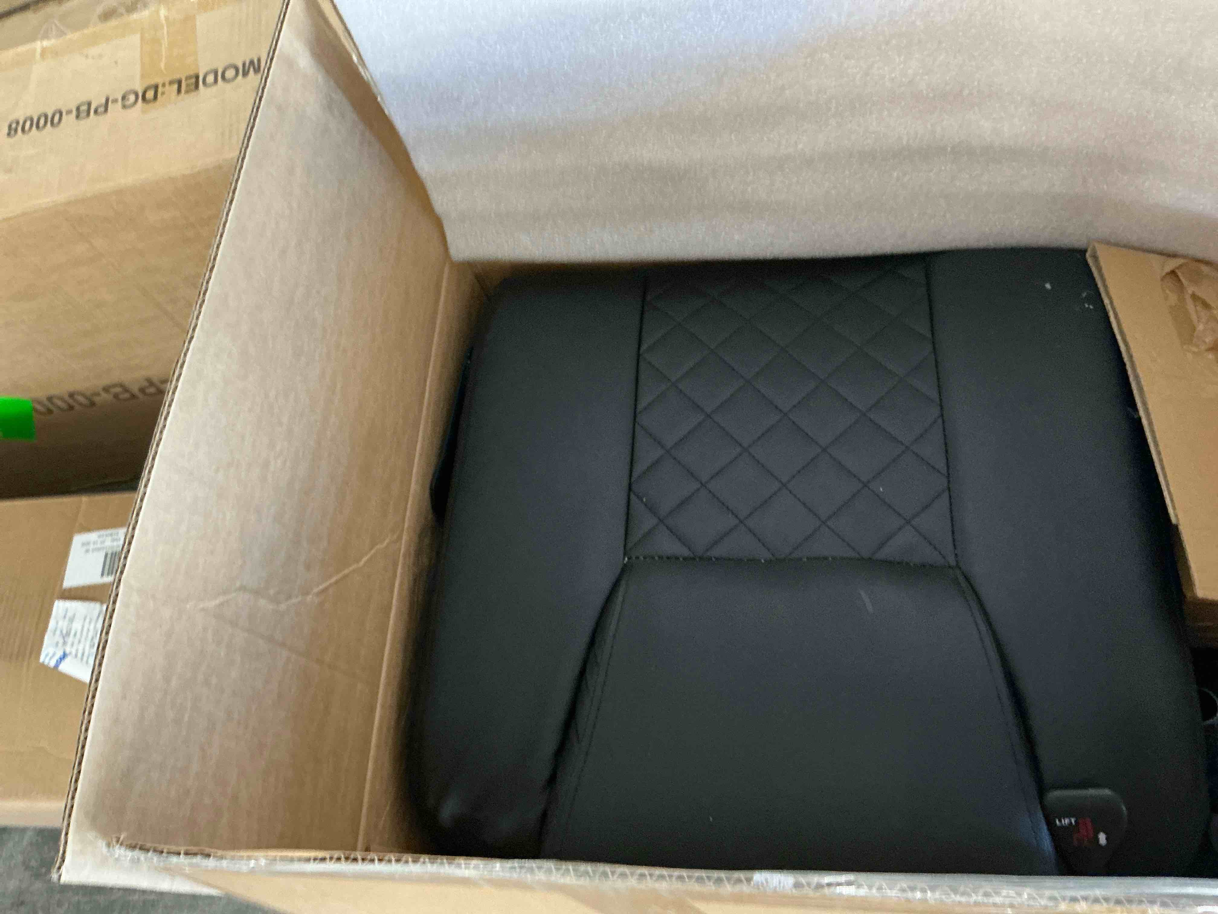Condition photo showing Good Condition for hoffree massage office chair 400lbs executive office chair massage and footrest big and tall office chair with heated lumbar support, ergonomic computer desk chair reclining high back leather office