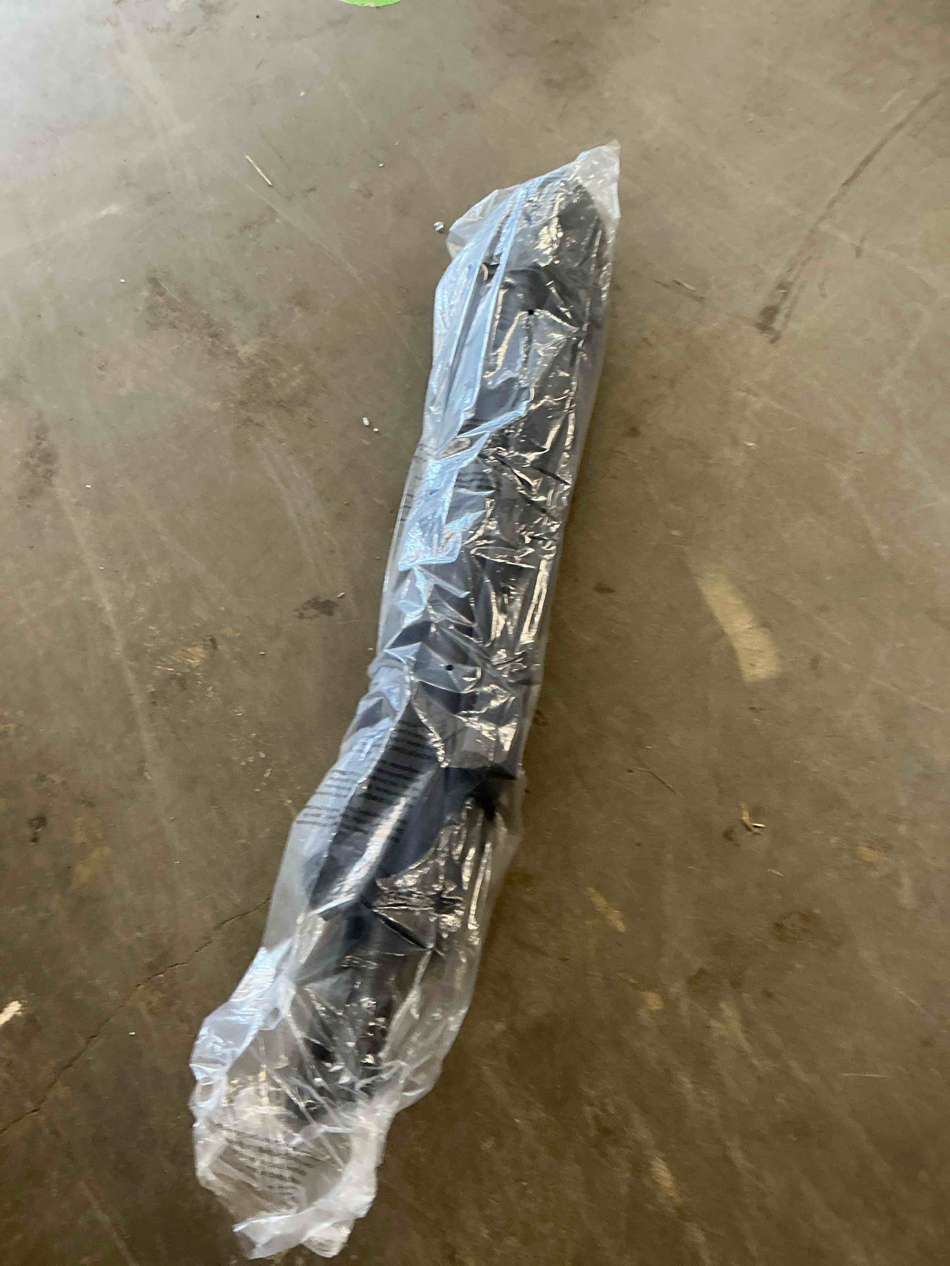 Condition photo showing New/Like New for pure garden 7 rectangular patio umbrella with push button tilt, navy