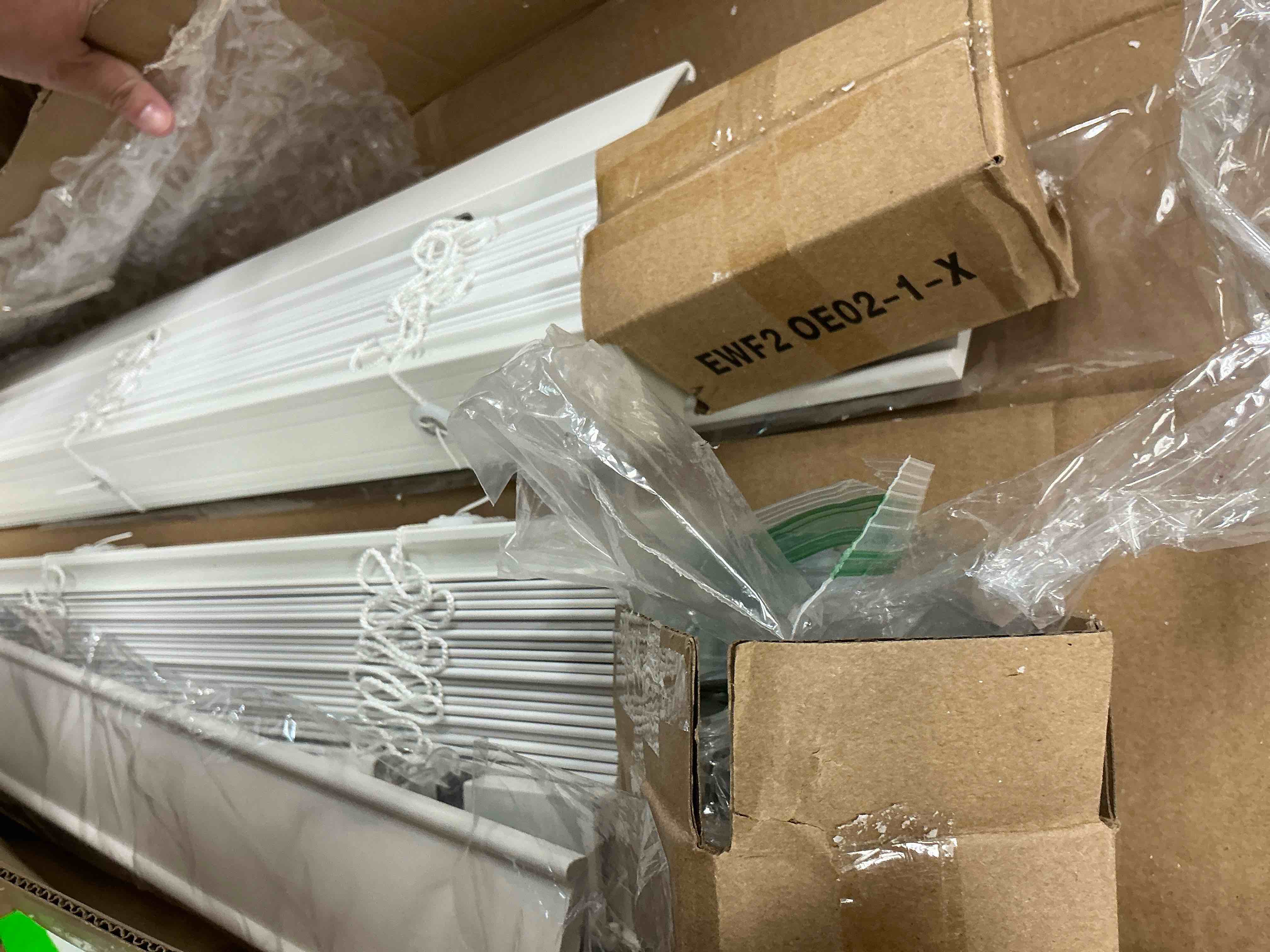 Condition photo showing Good Condition for 2 pcs - 36 inch blinds for windows | 1" cordless vinyl window treatment | premium white