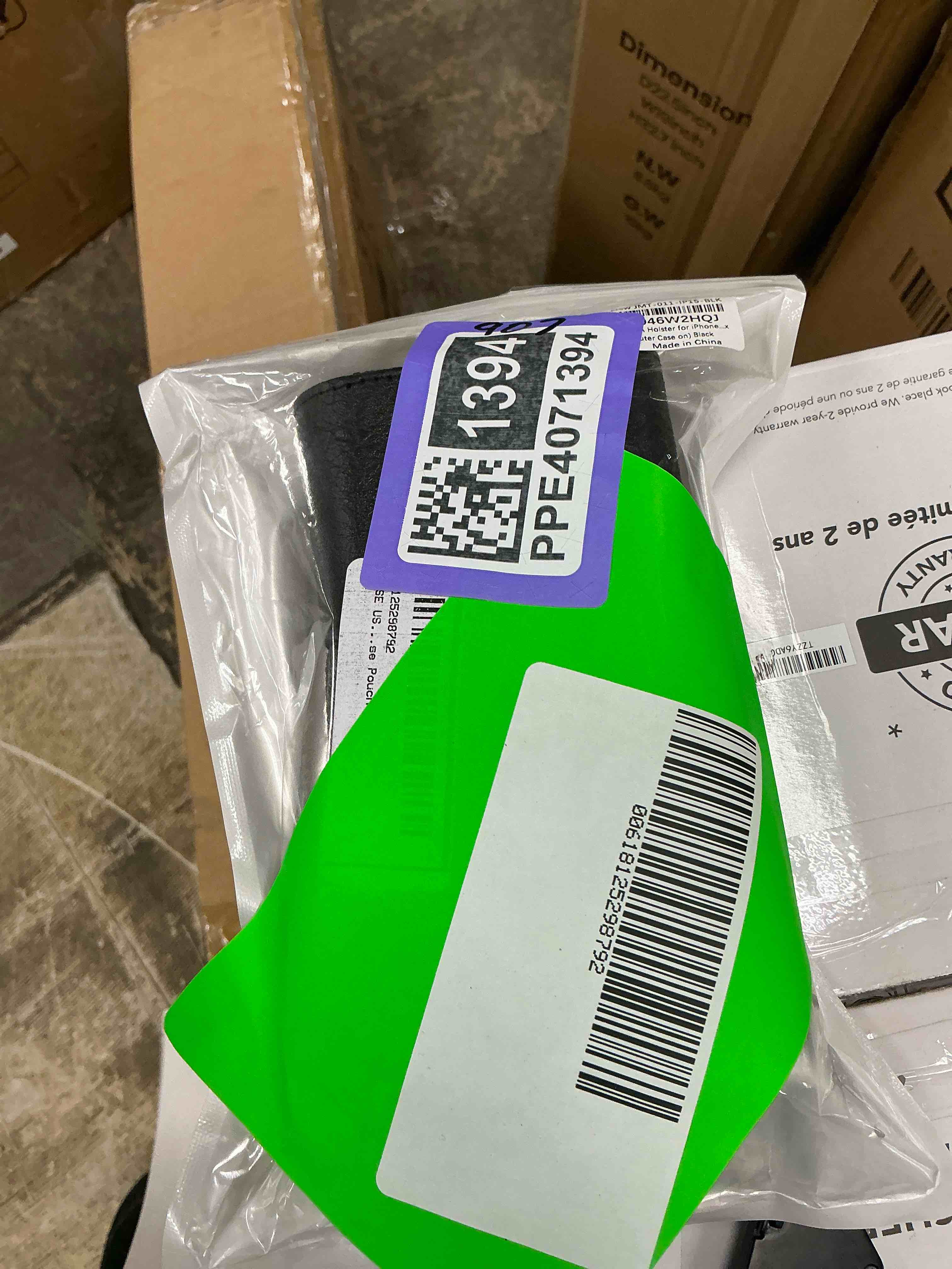 Condition photo showing New/Like New for spycase usa for apple iphone 11 12 12 pro 13 13 pro 14 15 15 pro holster black leather carrying cell phone holder belt clip holster case pouch