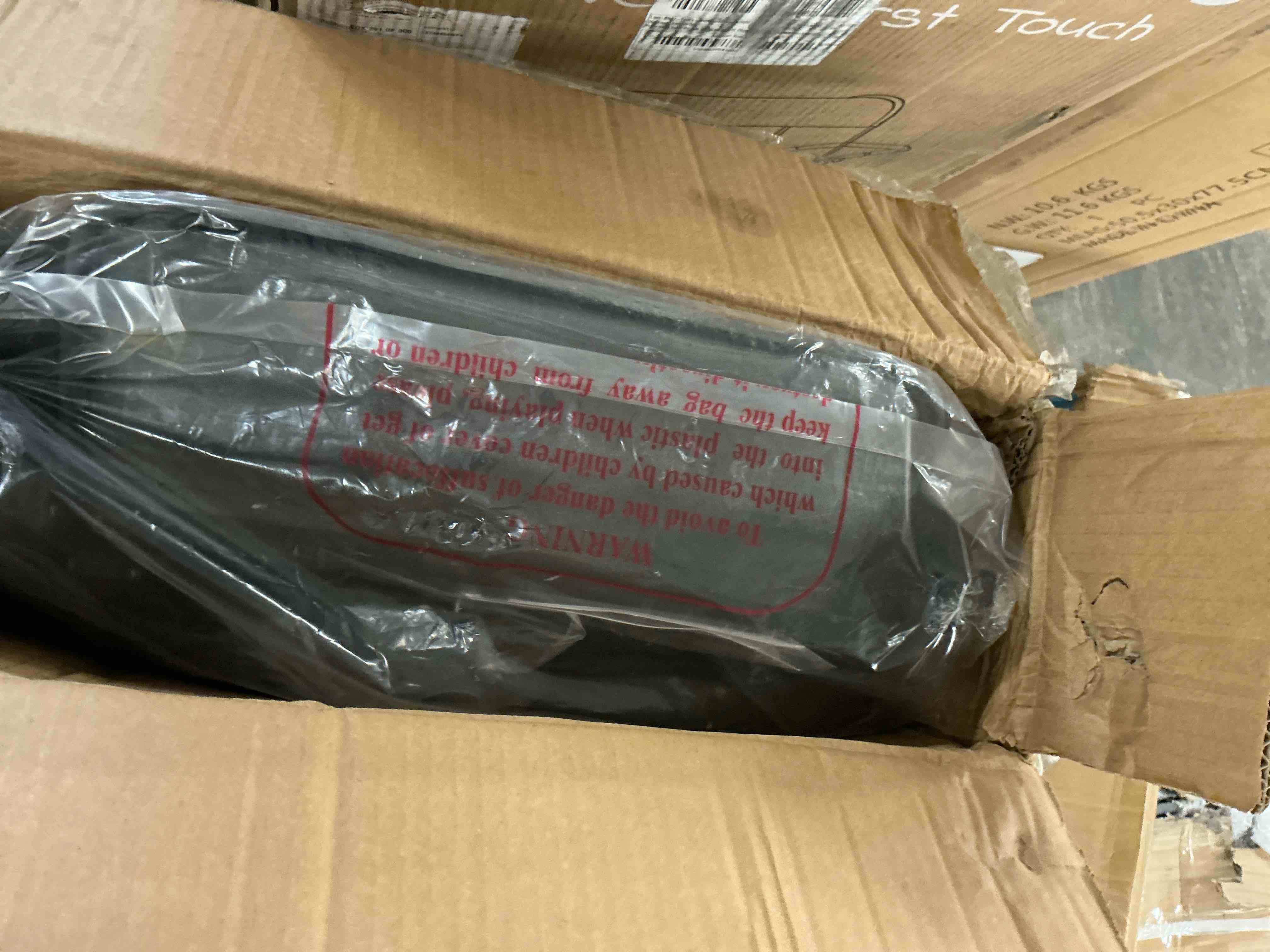 https://s3.amazonaws.com/lotting-images-prod/EmanualPiazza/PPE4071448_1782243630315.jpeg