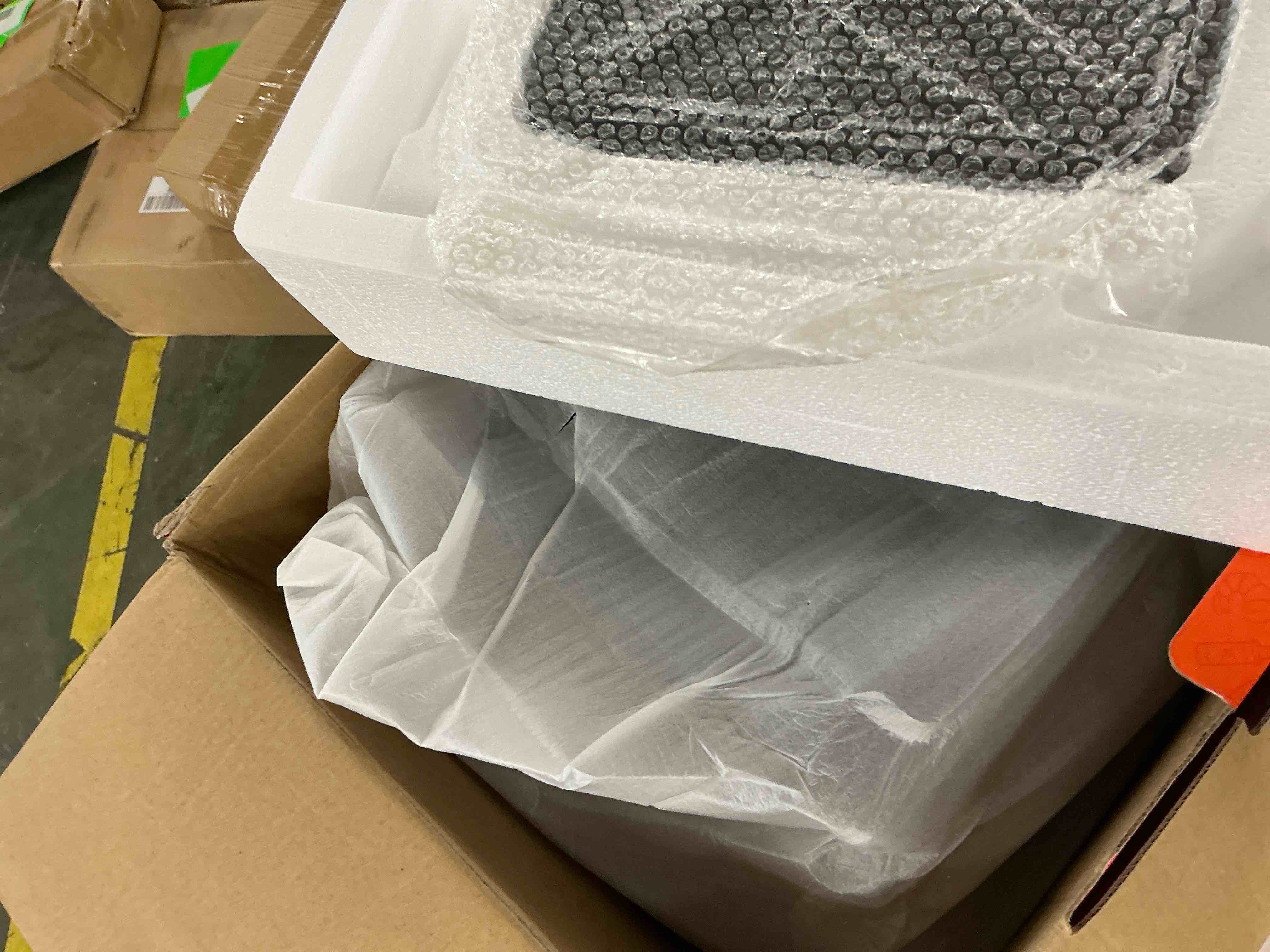 https://s3.amazonaws.com/lotting-images-prod/EmanualPiazza/PPE4071452_1782242993205.jpeg