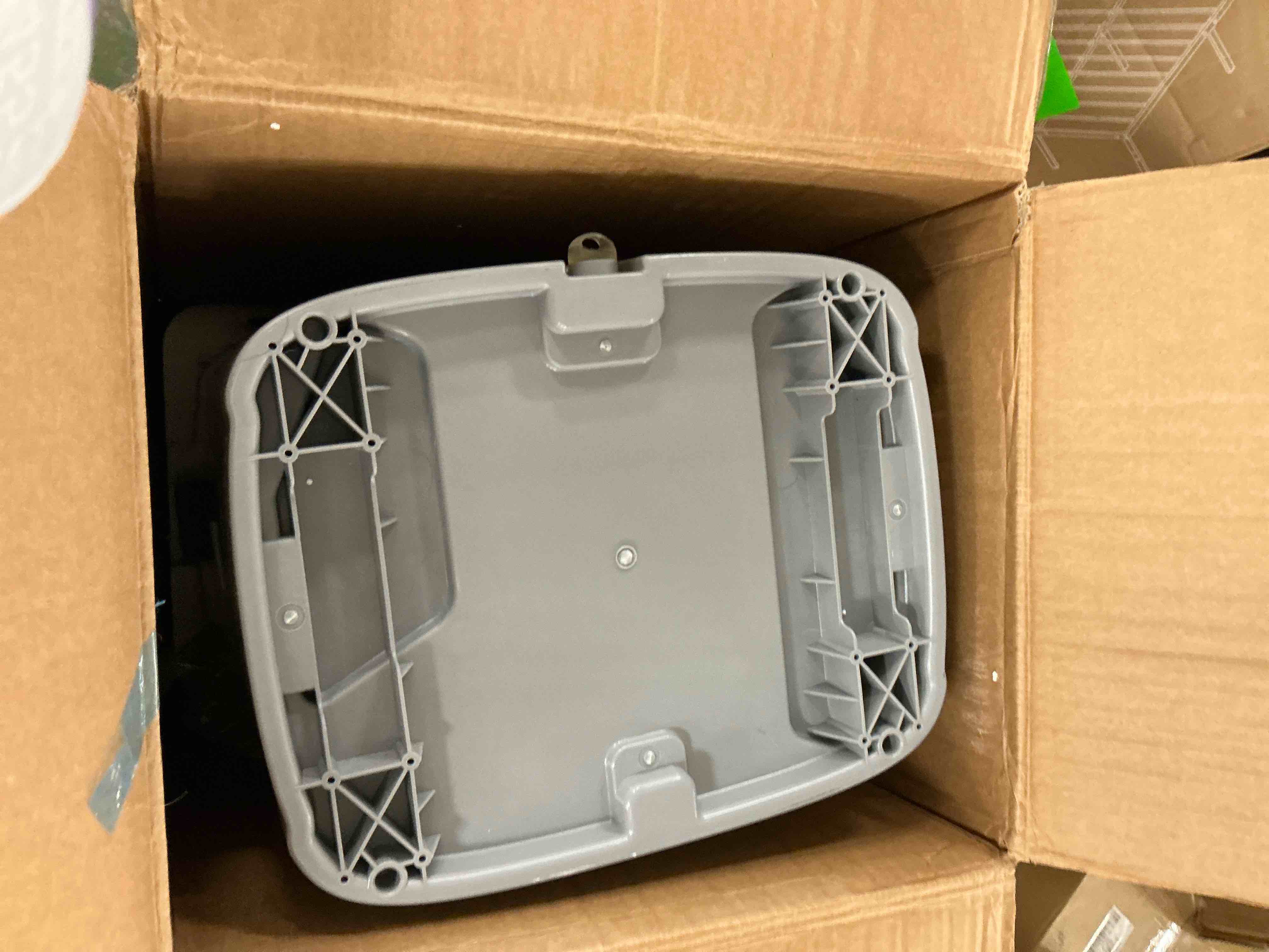 https://s3.amazonaws.com/lotting-images-prod/EmanualPiazza/PPE4071460_1782241548509.jpeg