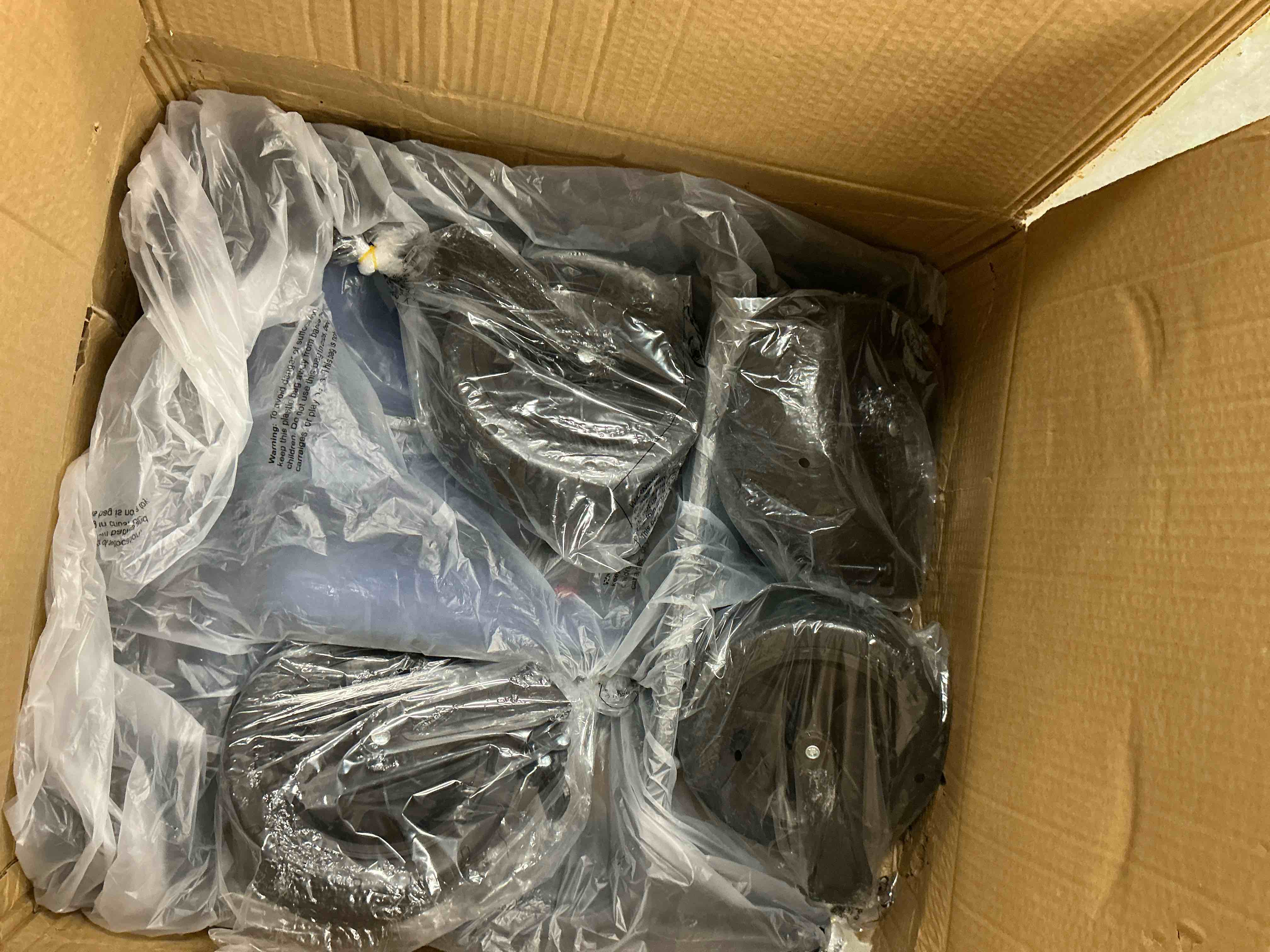 https://s3.amazonaws.com/lotting-images-prod/EmanualPiazza/PPE4071469_1782240372006.jpeg