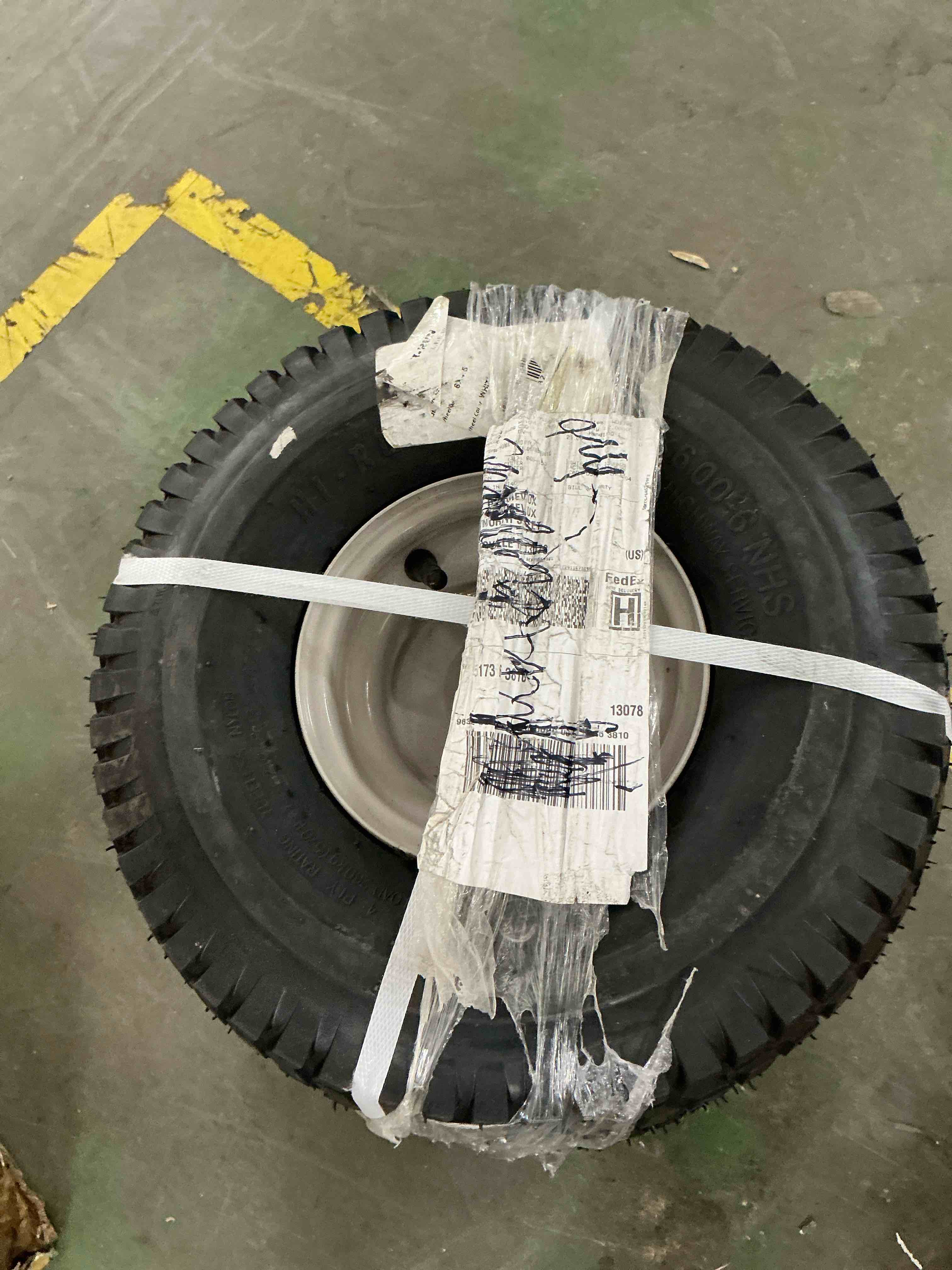 Condition photo showing Good Condition for hi-run su12 15x6.00-6 front 4pr lawn and garden tire & wheel assembly