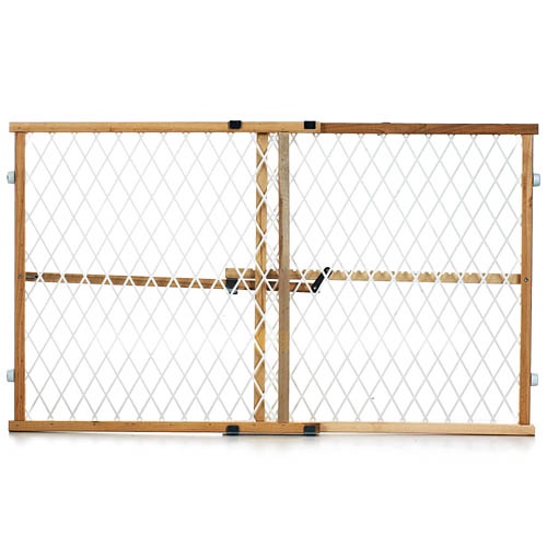 Evenflo Position & Lock Adjustable Wood Baby Gate Infants Toddlers & Pets 26 -42 Natural