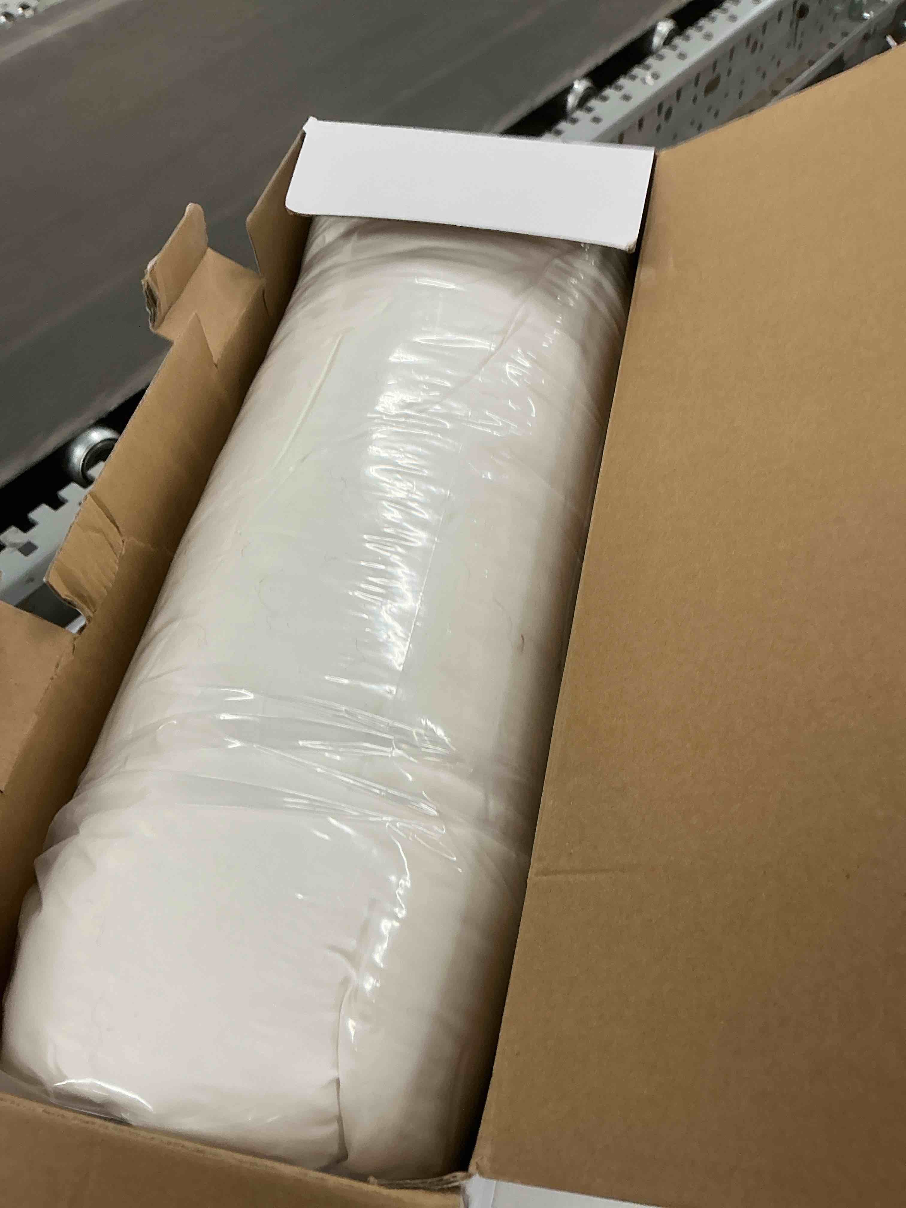 Condition photo showing New/Like New for DOWNSTORIA Feather Down Pillows Queen Size Set of 2 with Gusset, Luxury Hotel Collection Bed Pillow 2 Pack, Down Surrounded Gusseted Pillows for Sleeping, Soft Fluffy for Side, Back Sleepers 20x30 in. Medium(gusseted) QUEEN(2 PACK)