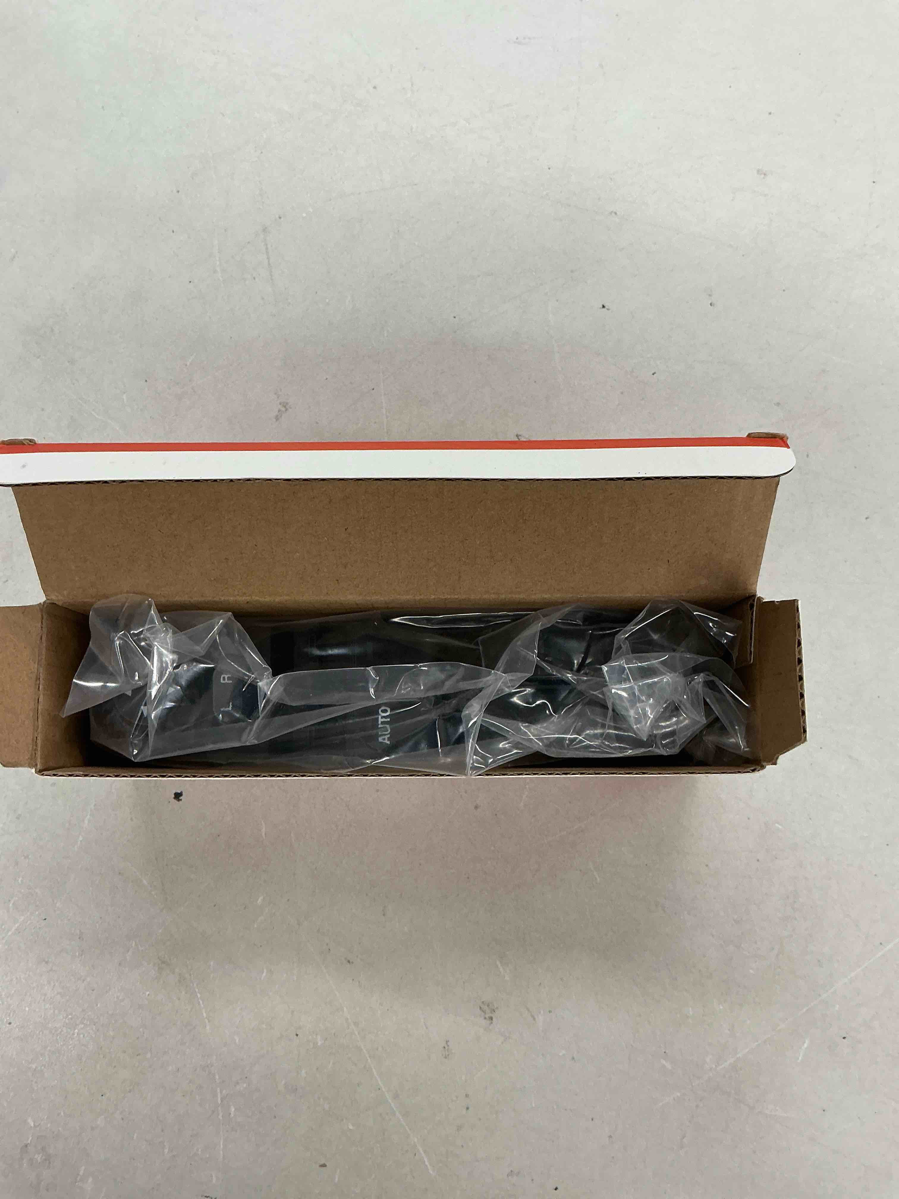 https://s3.amazonaws.com/lotting-images-prod/EmanualPiazza/PPE4134465_1771431999281.jpeg