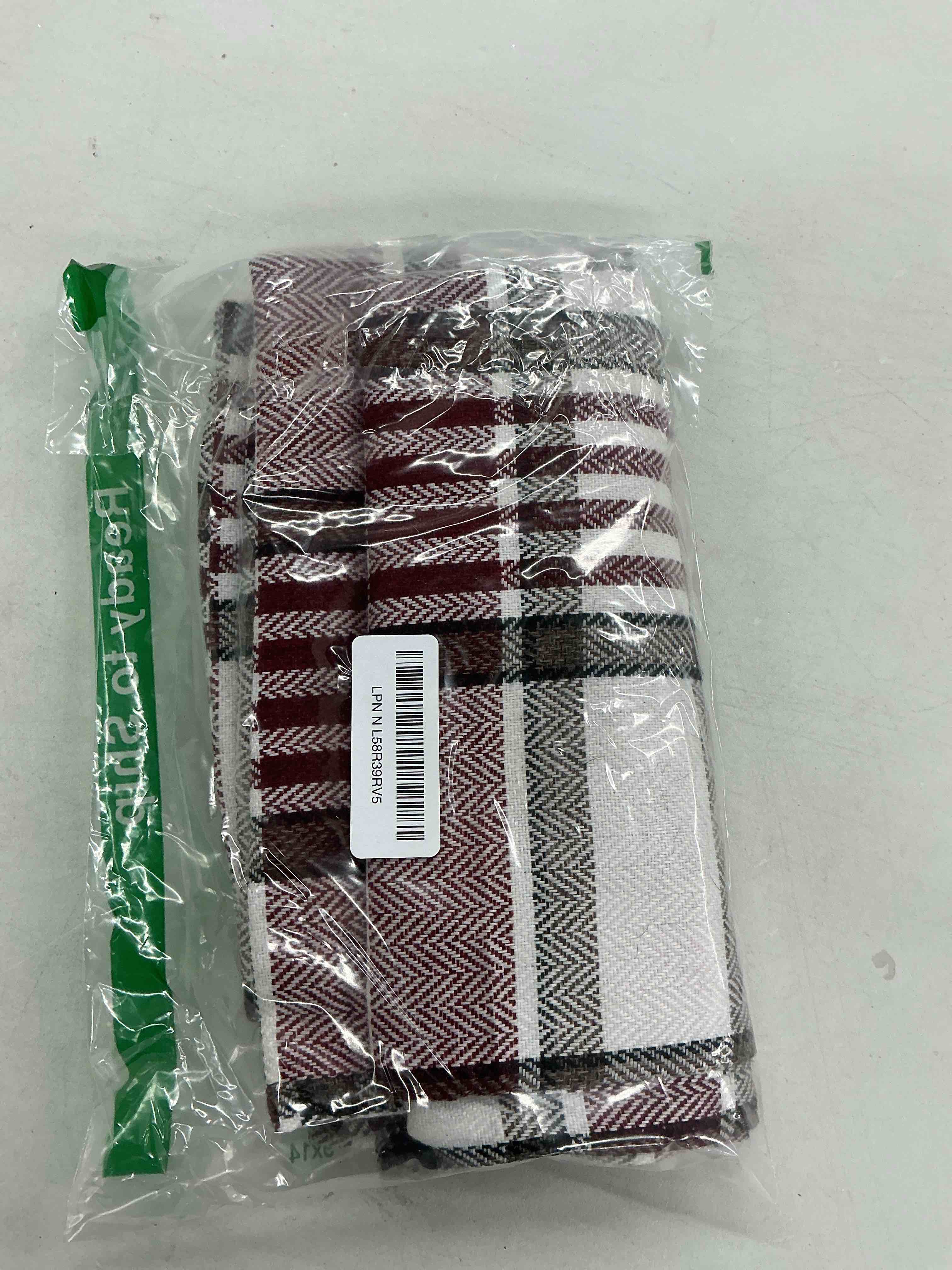 Condition photo showing Good Condition for CARRIE HOME Red Tartan Christmas Plaid Pillow Covers 20x20 Set of 2 Farmhouse Buffalo Plaid Red Striped Throw Pillow Cover for Living Room Couch Sofa Red Farmhouse Plaid 20" x 20" (Pack of 2)