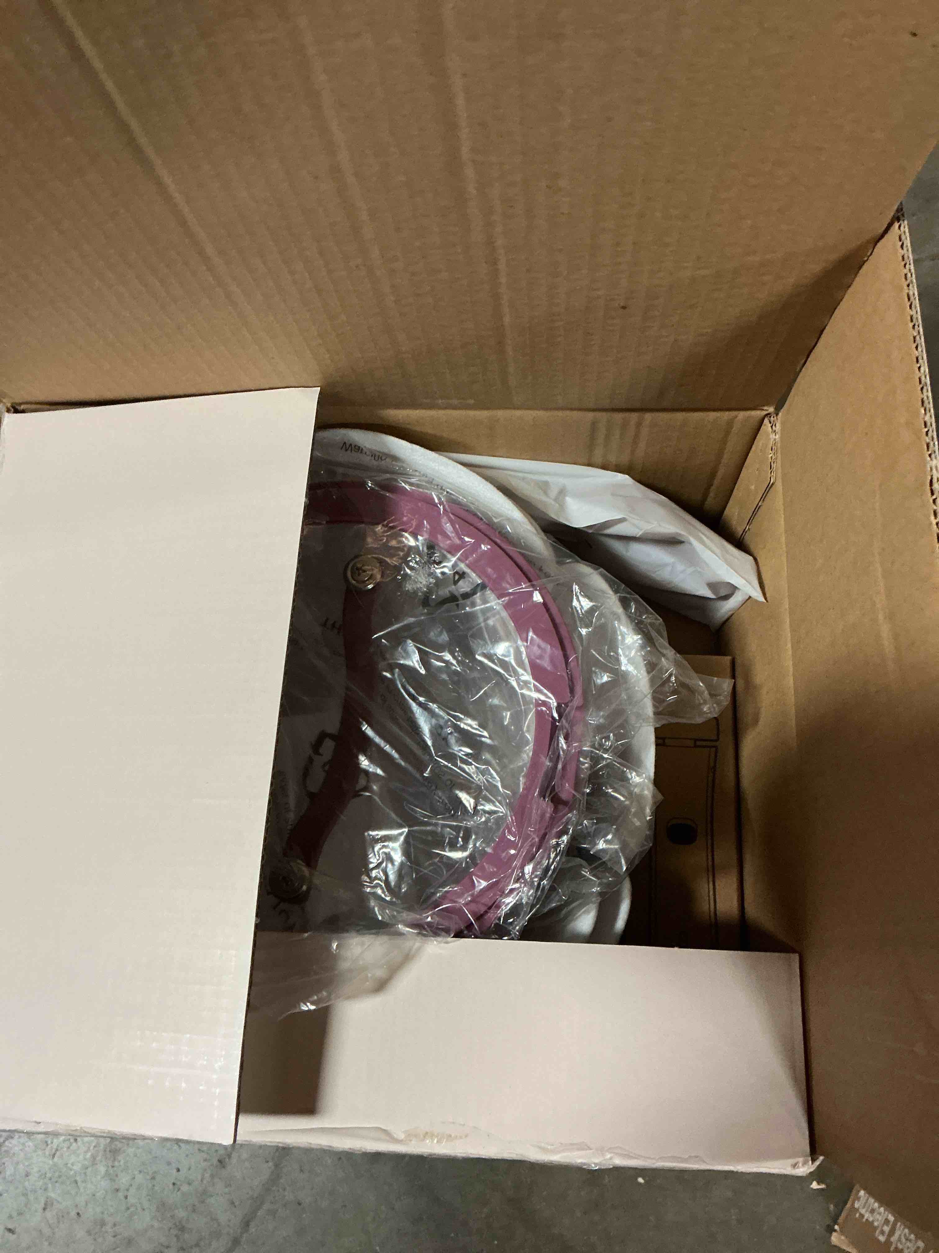 https://s3.amazonaws.com/lotting-images-prod/EmanualPiazza/PPE4140074_1773092045831.jpeg