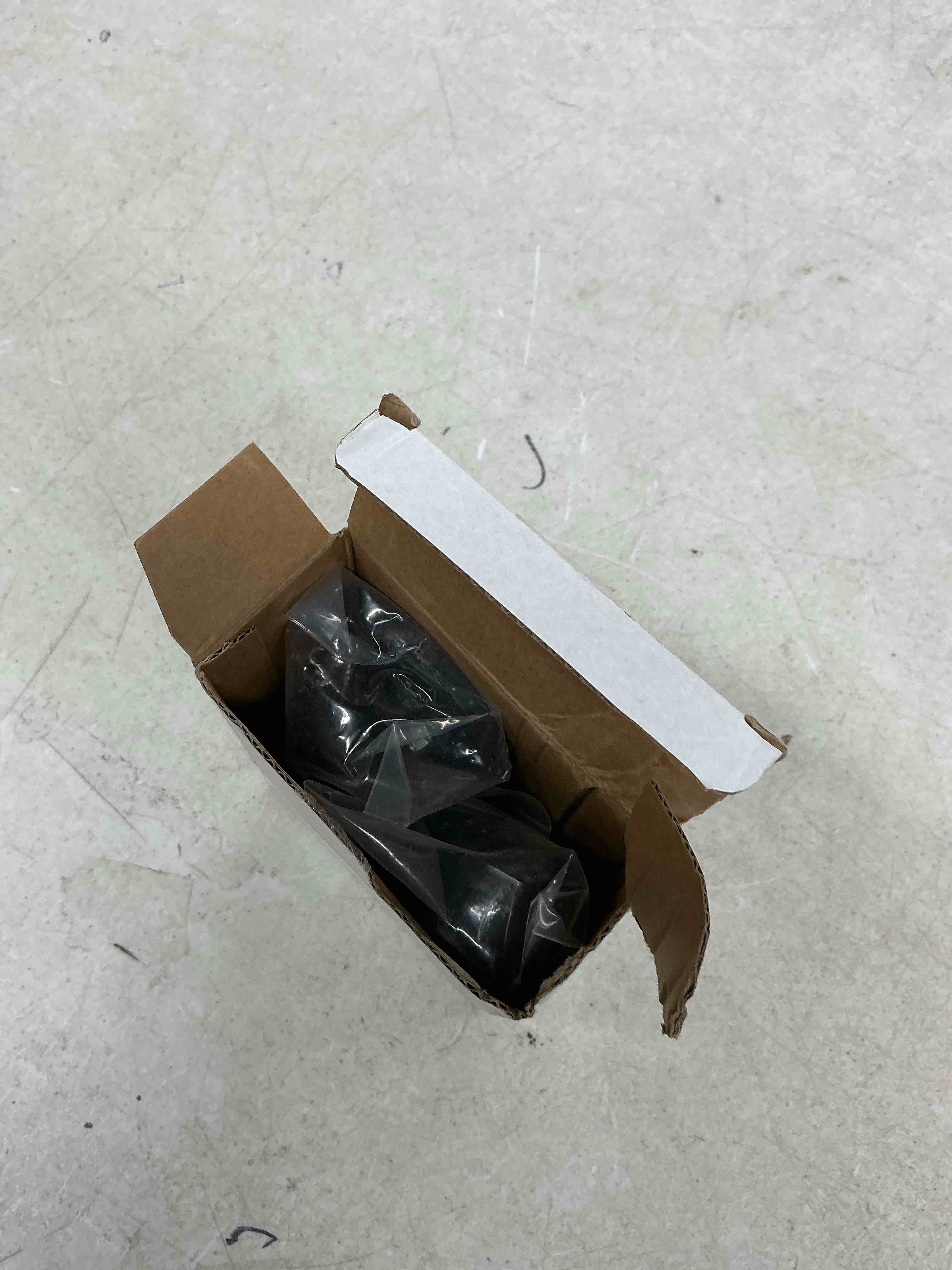 https://s3.amazonaws.com/lotting-images-prod/EmanualPiazza/PPE4336116_1779910516739.jpeg