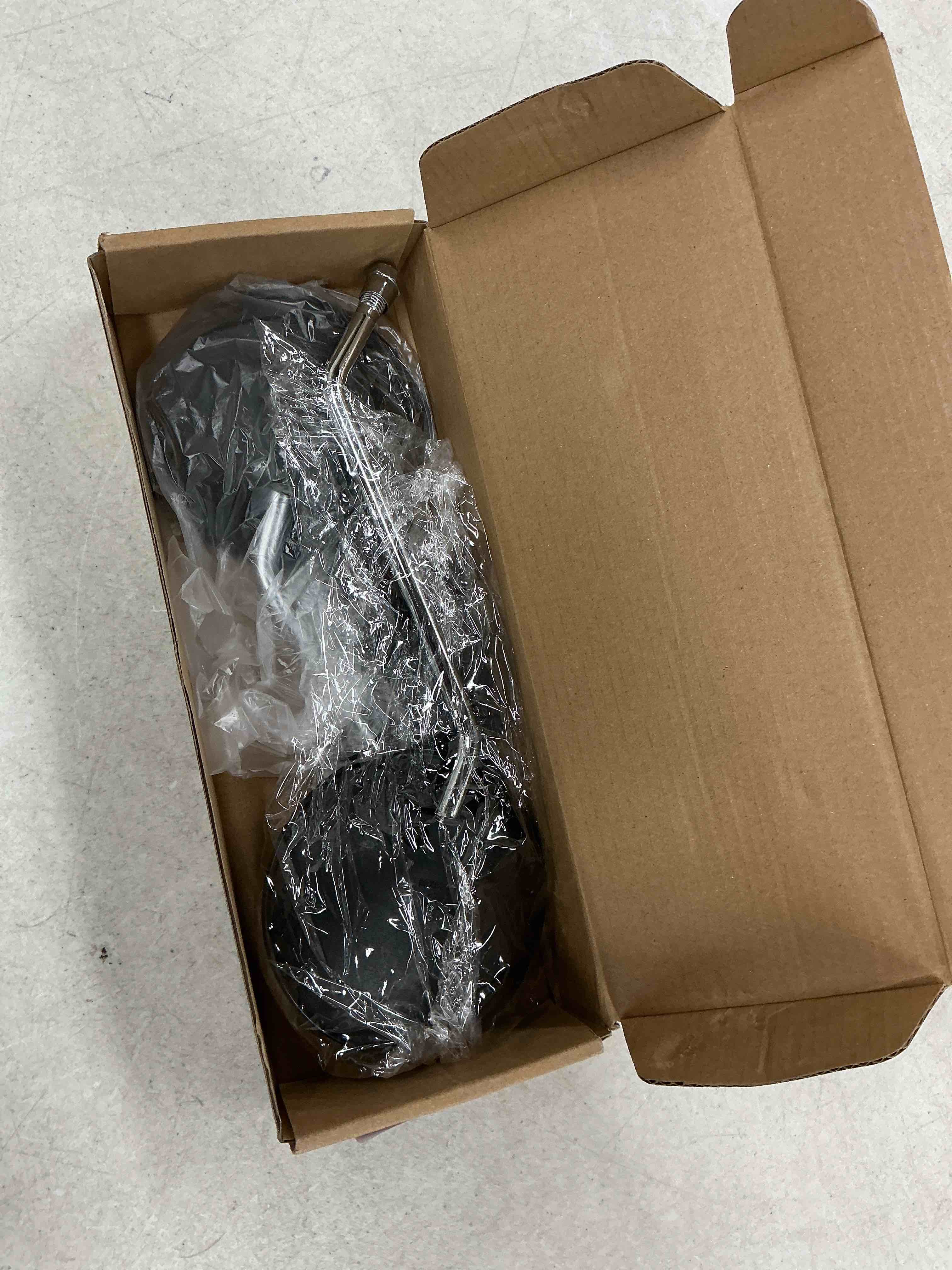 https://s3.amazonaws.com/lotting-images-prod/EmanualPiazza/PPE4336315_1779976128913.jpeg