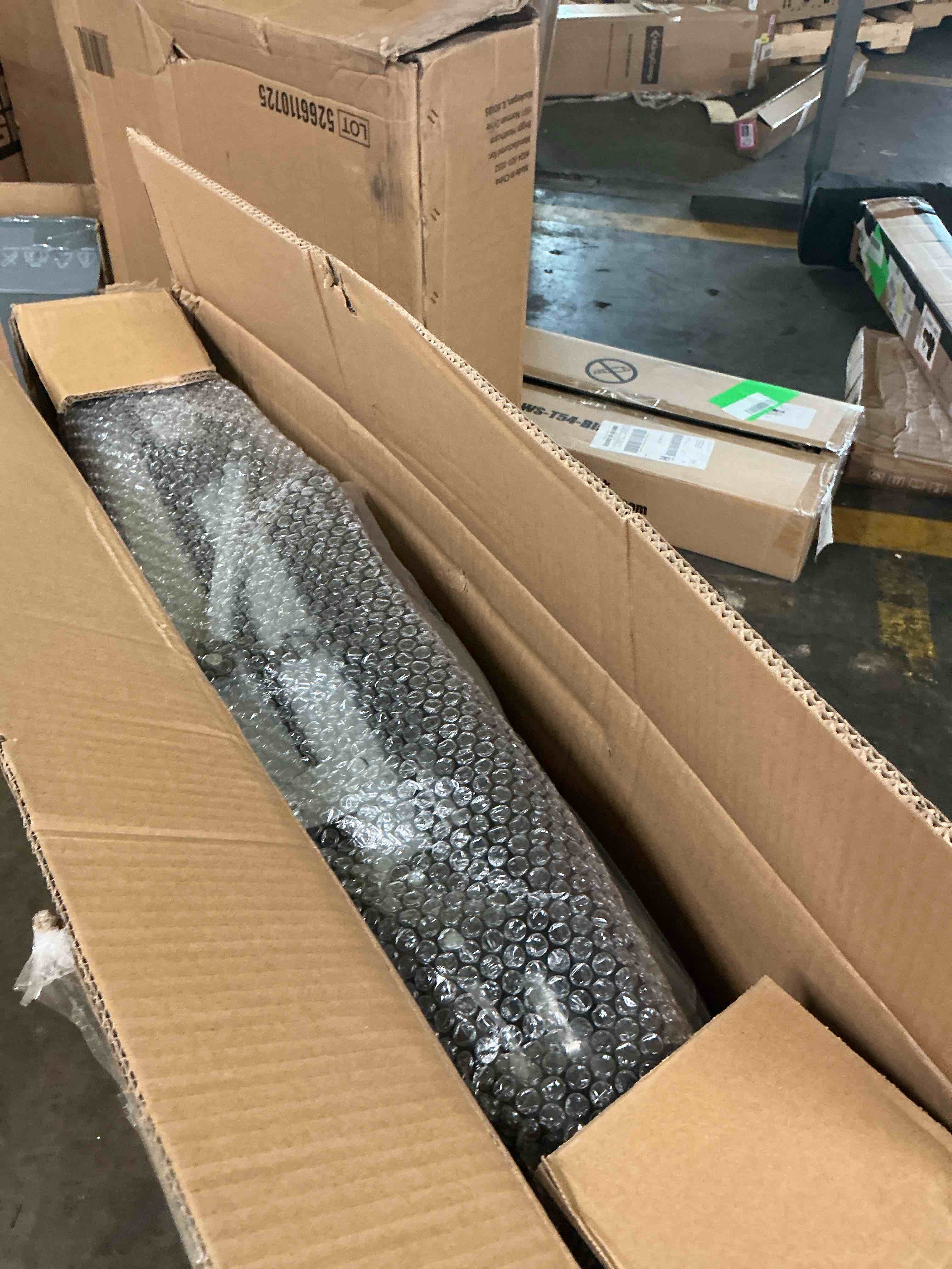 https://s3.amazonaws.com/lotting-images-prod/EmanualPiazza/PPE4339569_1777572398366.jpeg