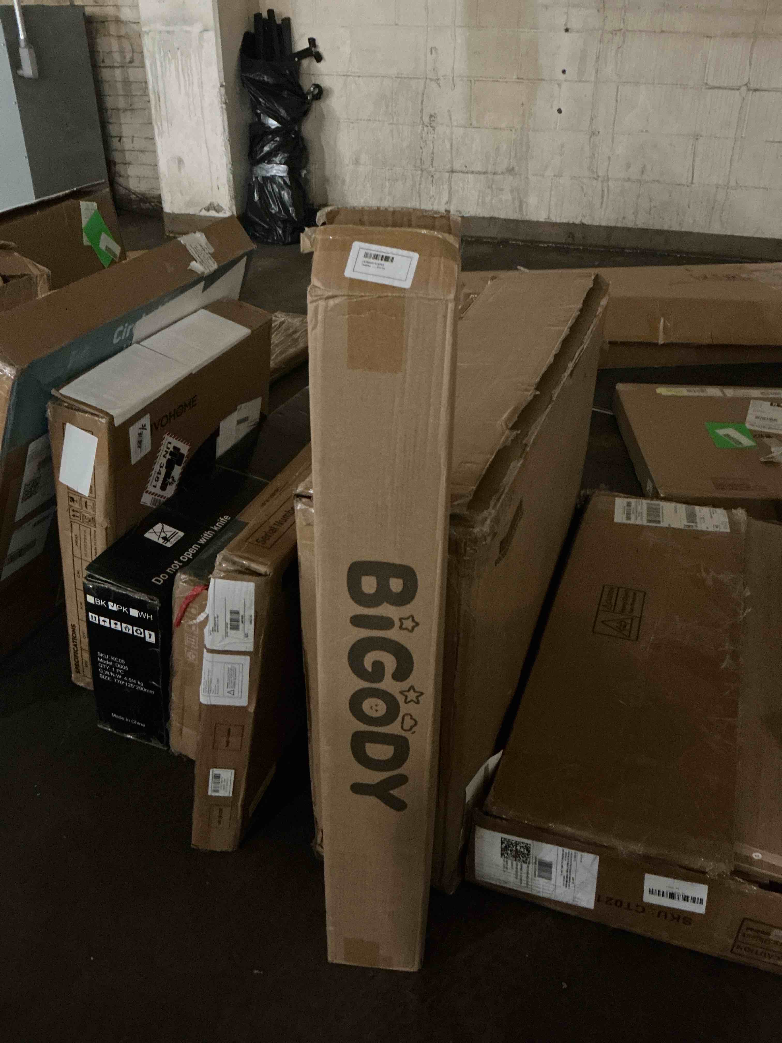 https://s3.amazonaws.com/lotting-images-prod/EmanualPiazza/PPE4339710_1777643770405.jpeg
