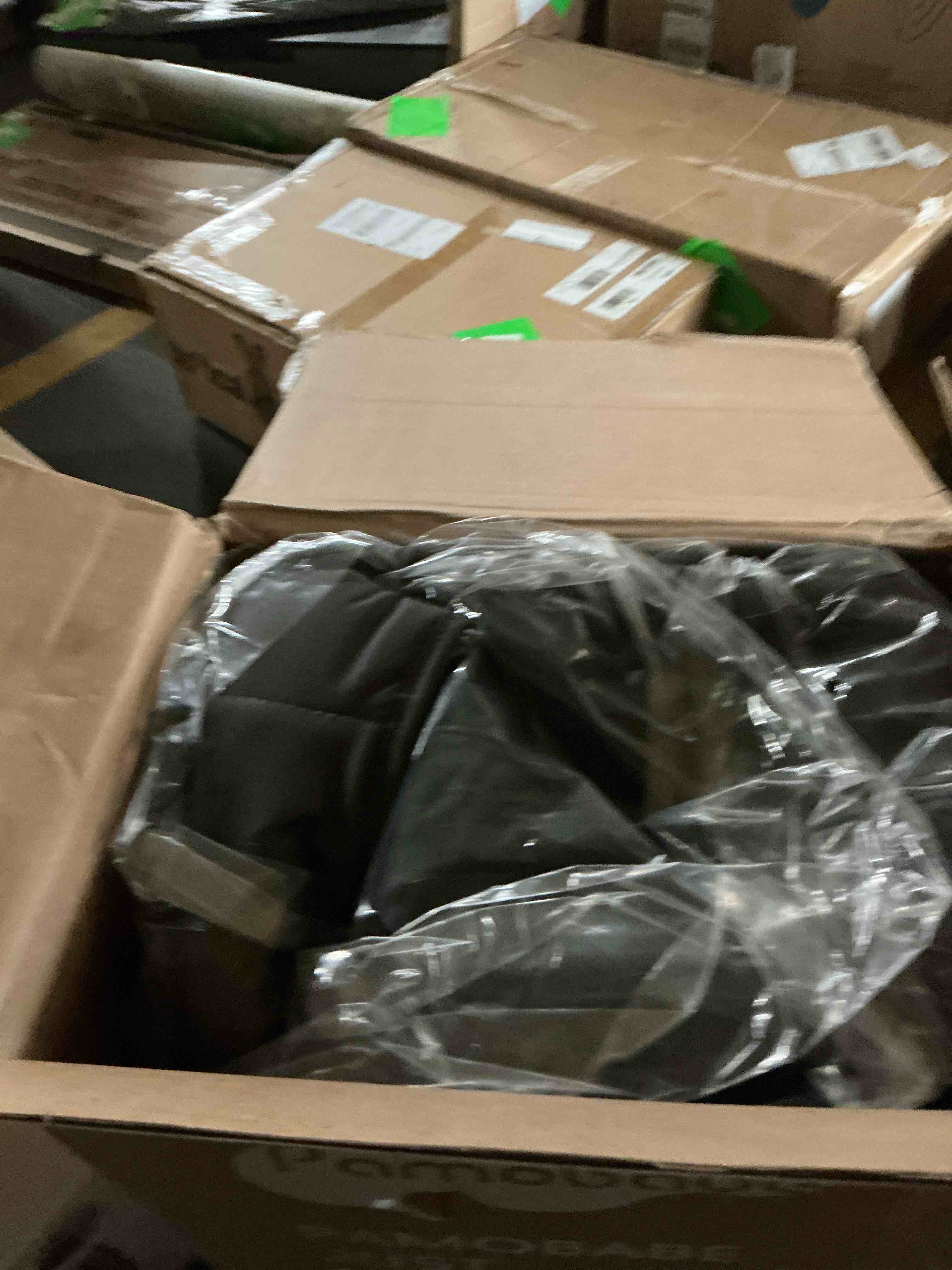 https://s3.amazonaws.com/lotting-images-prod/EmanualPiazza/PPE4339731_1777647935627.jpeg