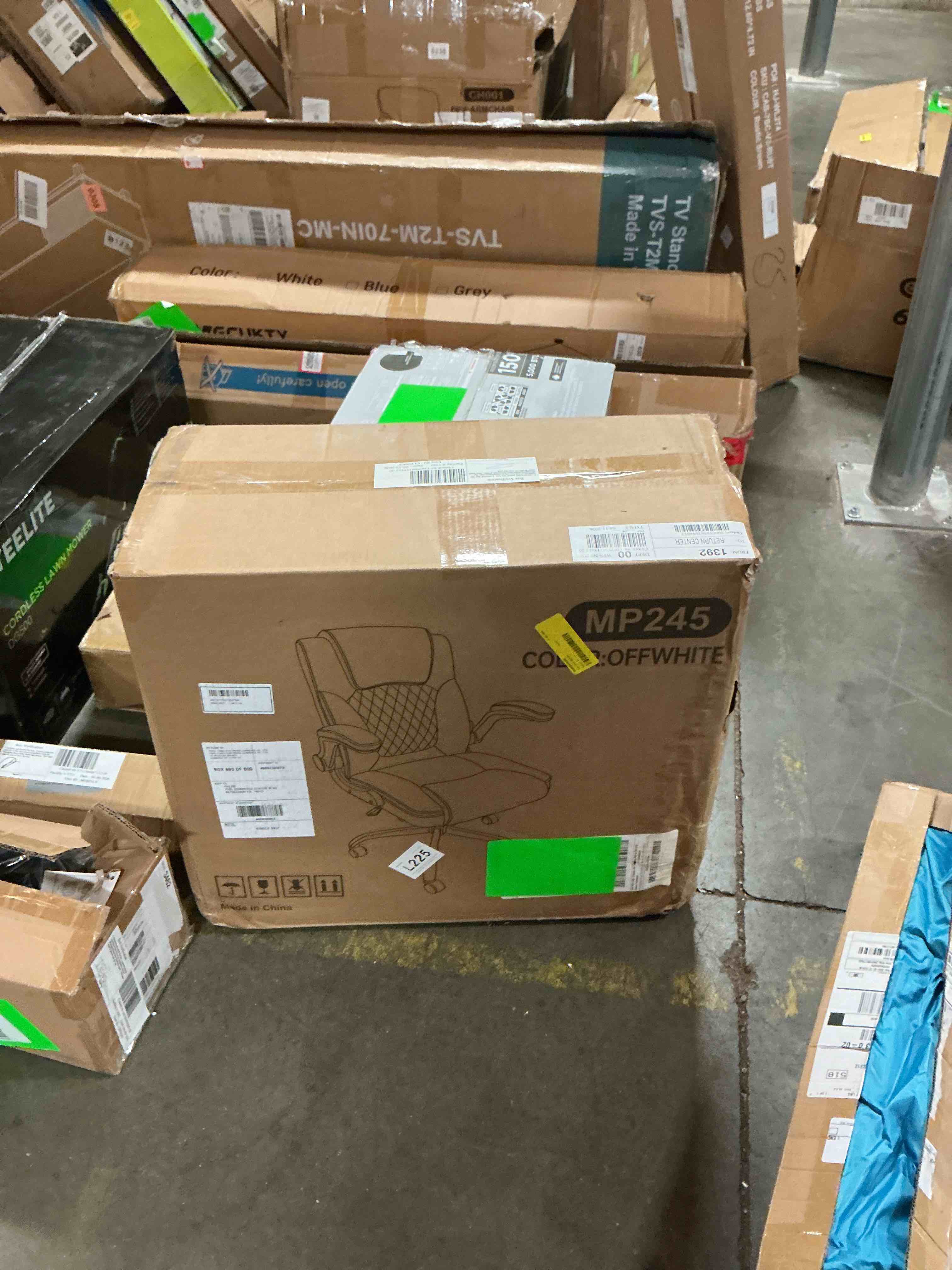 https://s3.amazonaws.com/lotting-images-prod/EmanualPiazza/PPE4340019_1778170855172.jpeg
