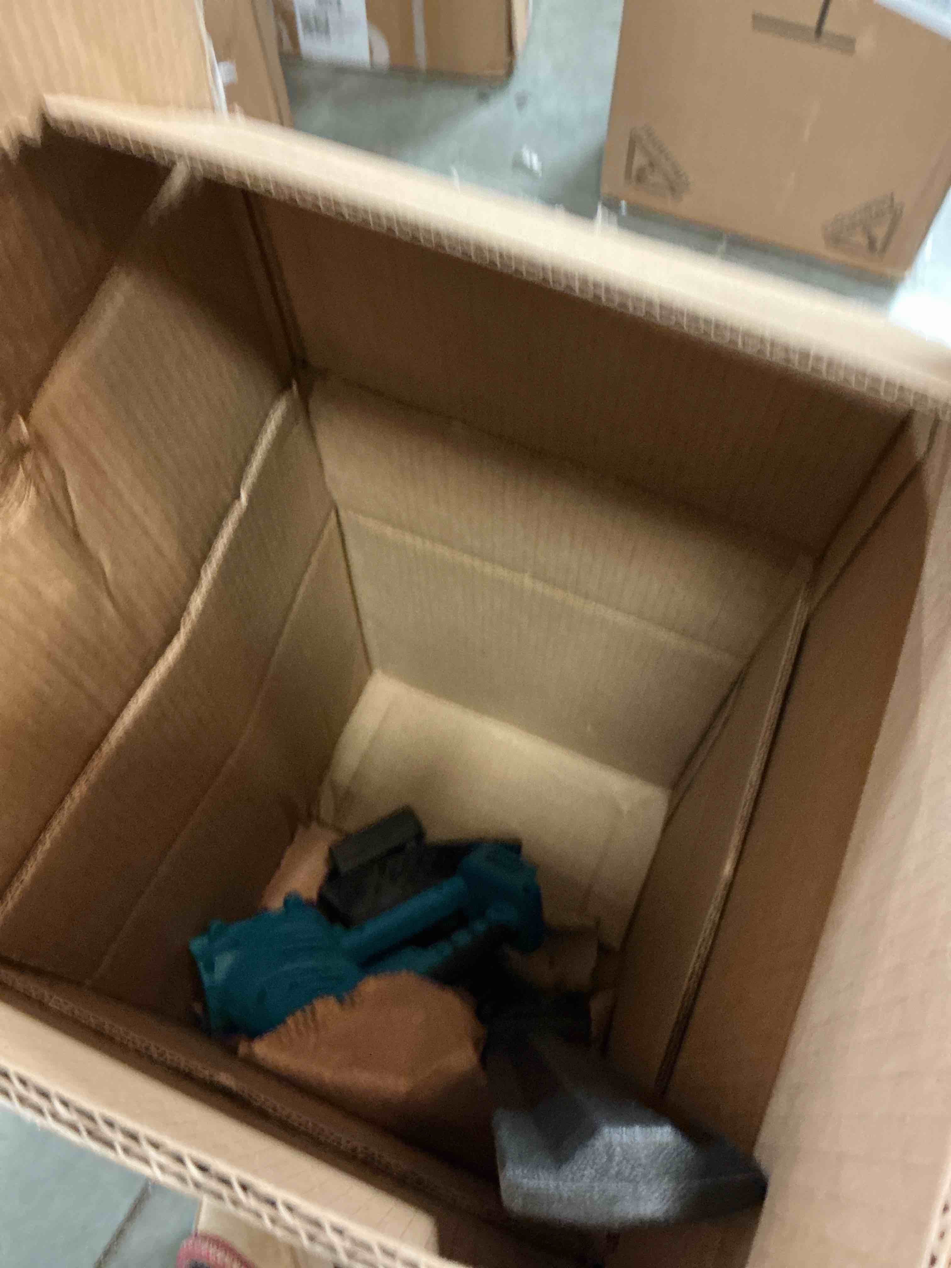 https://s3.amazonaws.com/lotting-images-prod/EmanualPiazza/PPE4340292_1778251207928.jpeg
