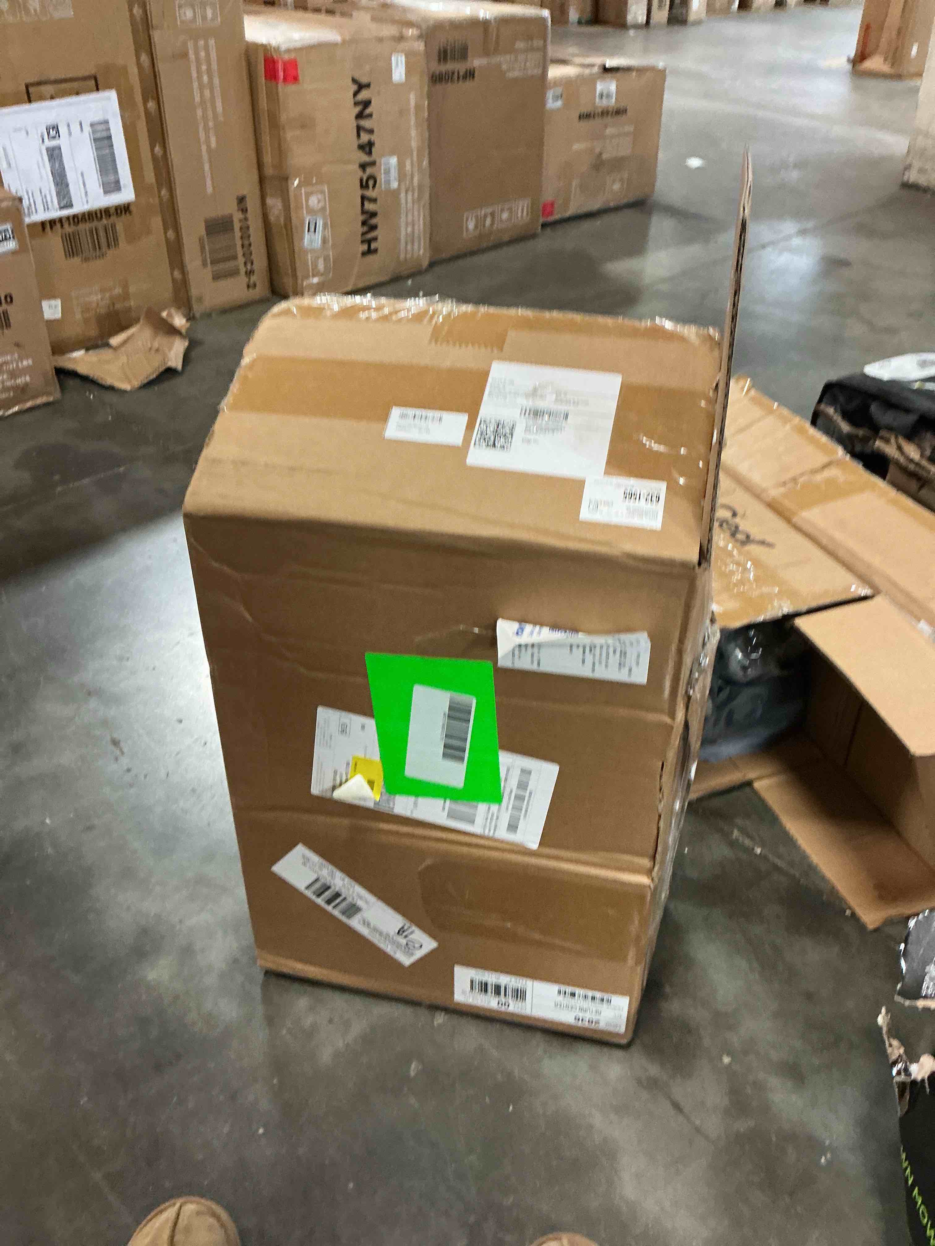 https://s3.amazonaws.com/lotting-images-prod/EmanualPiazza/PPE4340296_1778250608383.jpeg