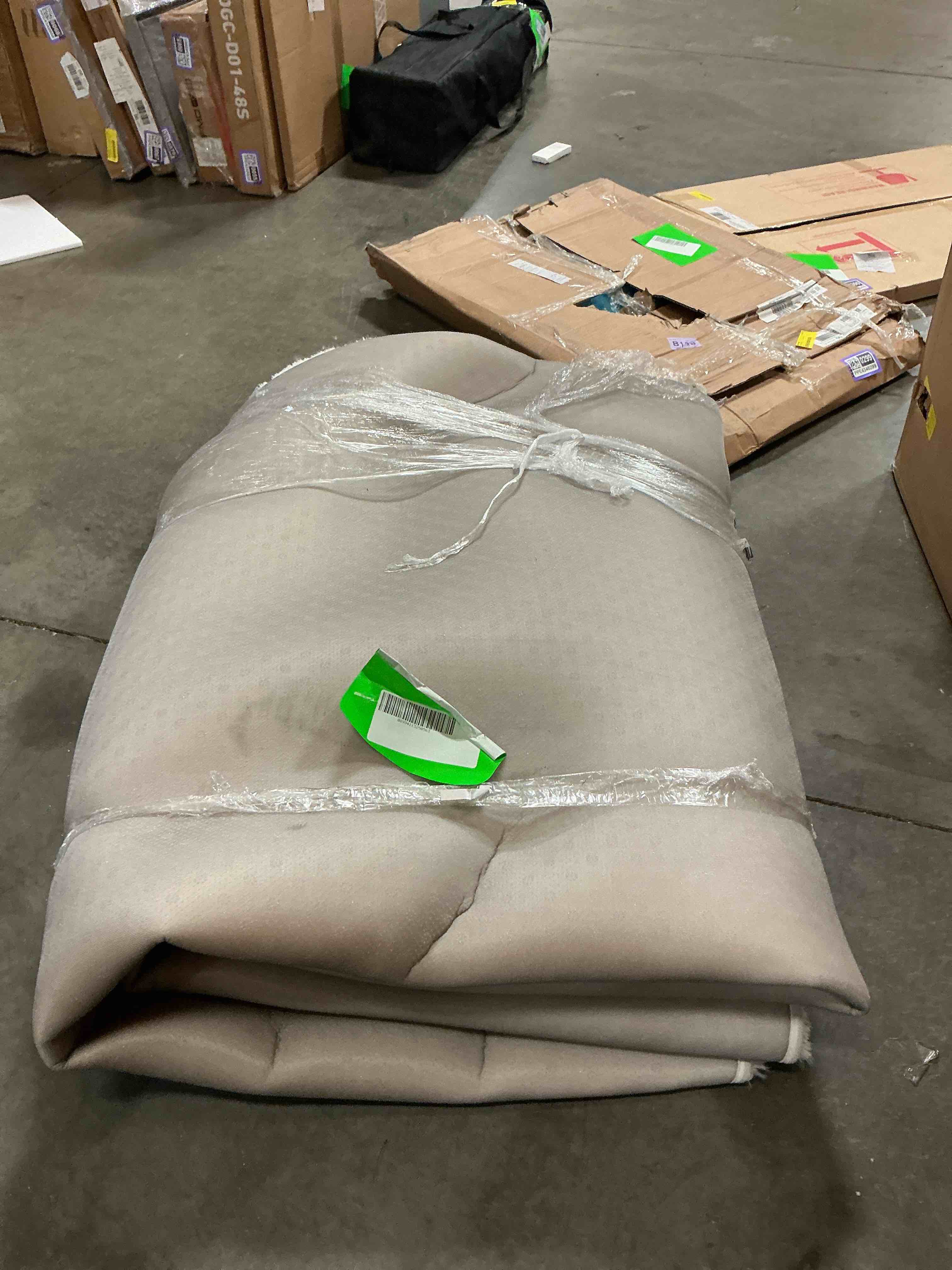 https://s3.amazonaws.com/lotting-images-prod/EmanualPiazza/PPE4340298_1778250364441.jpeg