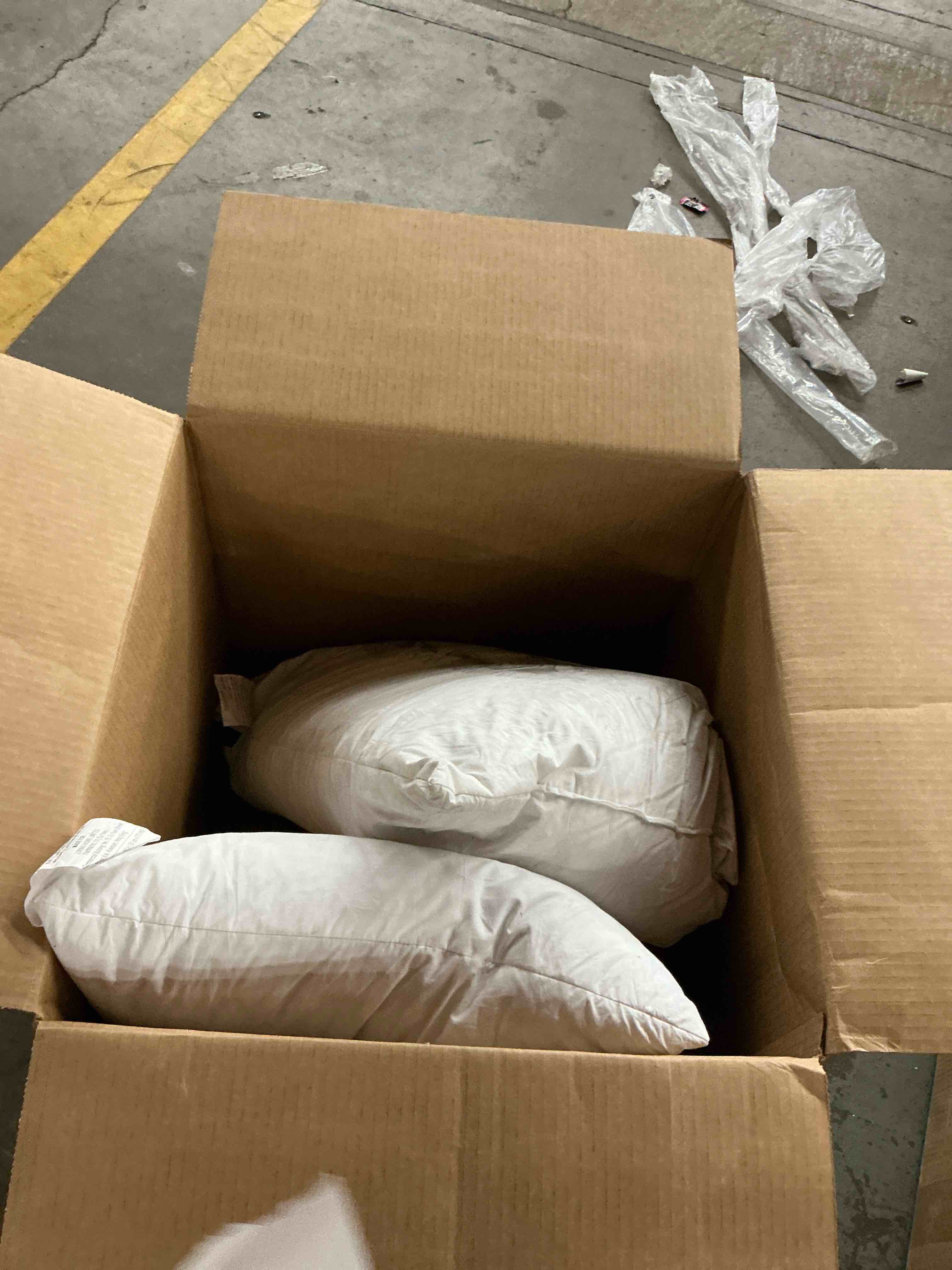 https://s3.amazonaws.com/lotting-images-prod/EmanualPiazza/PPE4340441_1778599058085.jpeg