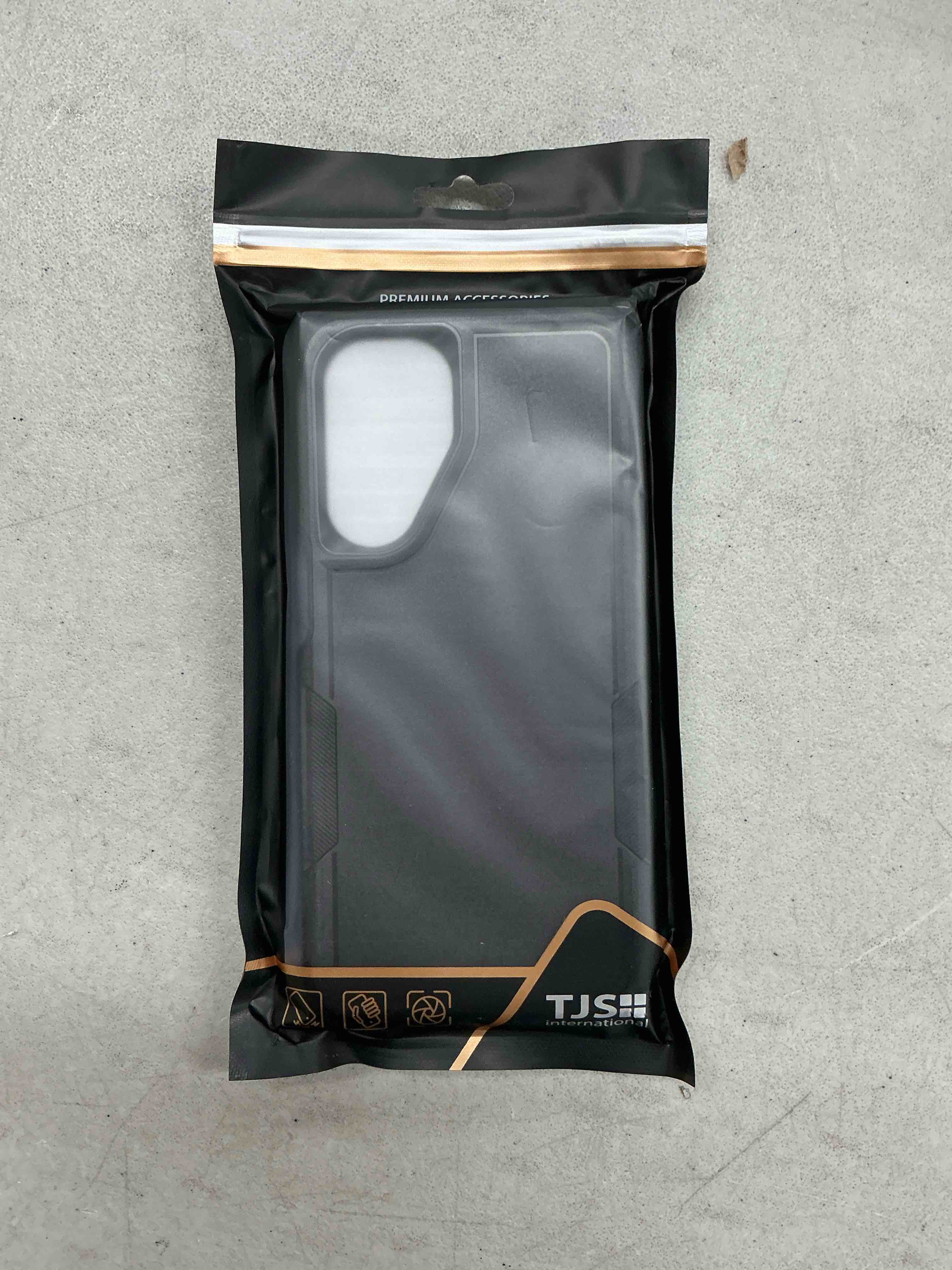https://s3.amazonaws.com/lotting-images-prod/EmanualPiazza/PPE4343662_1778075764177.jpeg