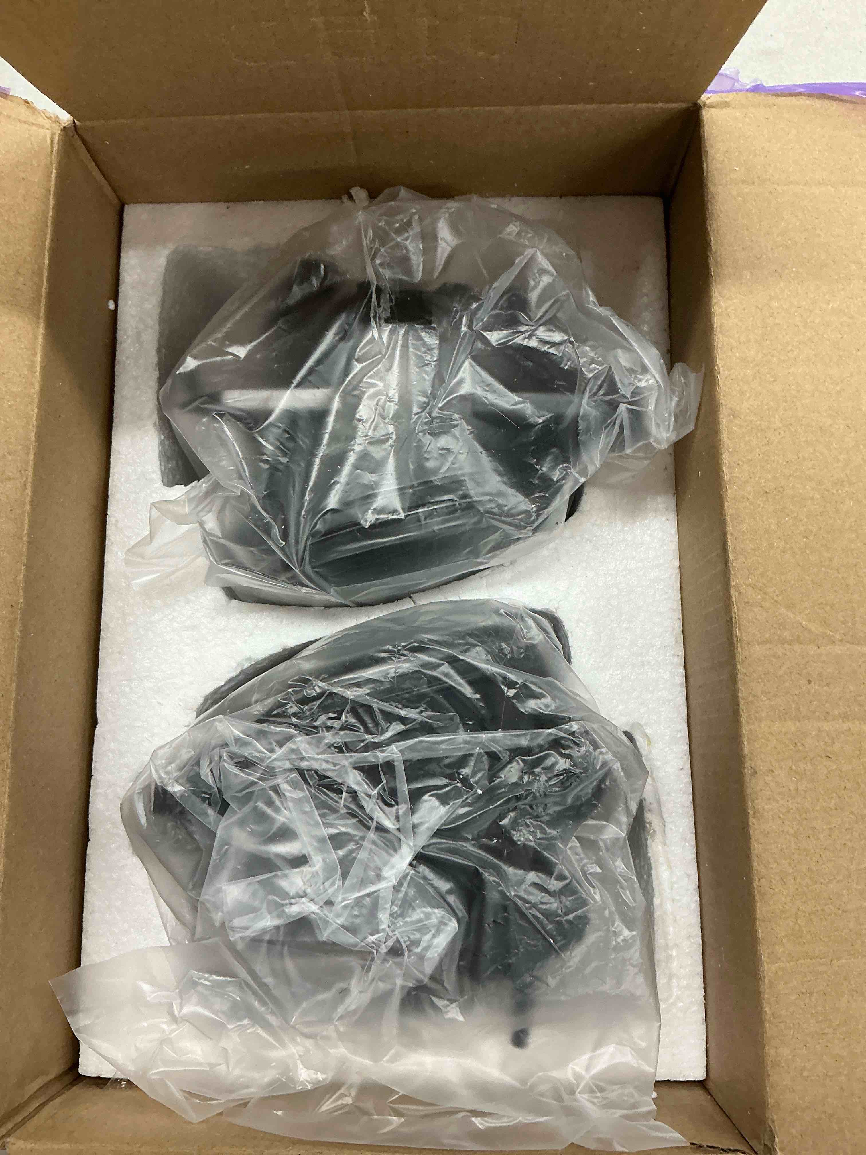 https://s3.amazonaws.com/lotting-images-prod/EmanualPiazza/PPE4344735_1778682371757.jpeg