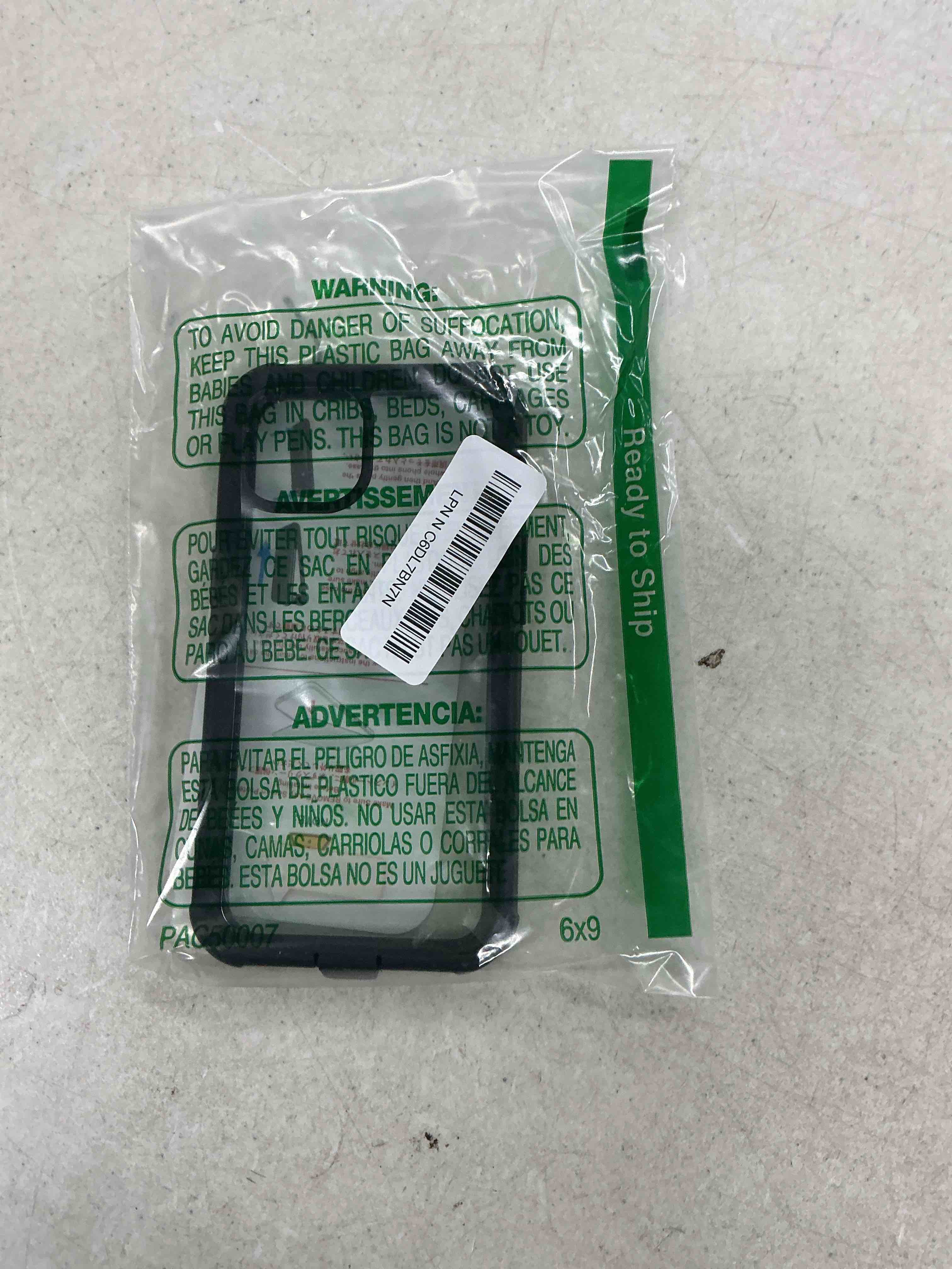 Condition photo showing Good Condition for red2fire for iphone 13 case, [360 full body] [heavy duty protection] with built-in screen protector tough rugged 12 ft dropproof shockproof dust-proof bumper case for iphone 13 phone case 6.1 inch black iphone 13