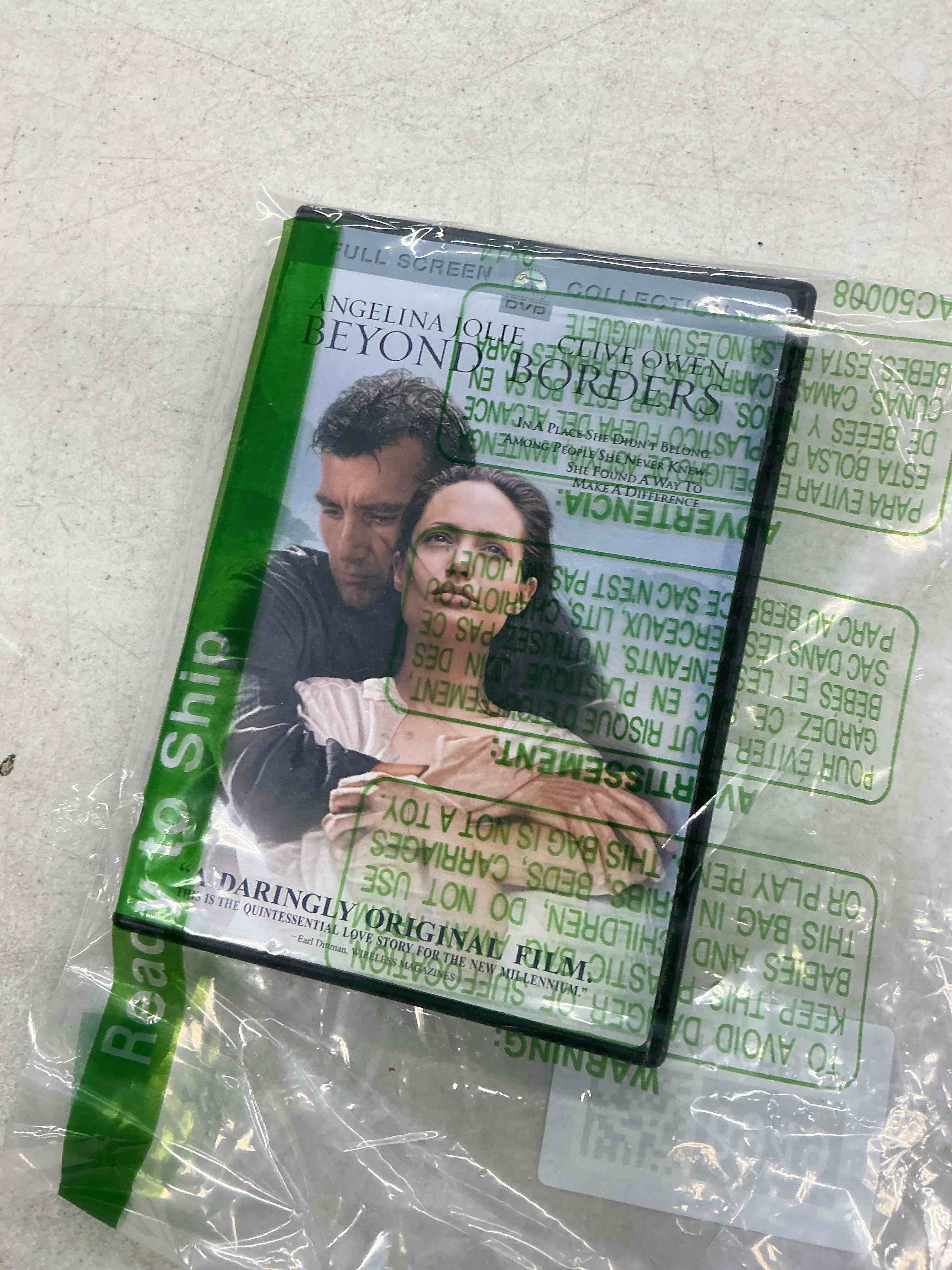 Condition photo showing Good Condition for beyond borders (full screen edition) [dvd]
