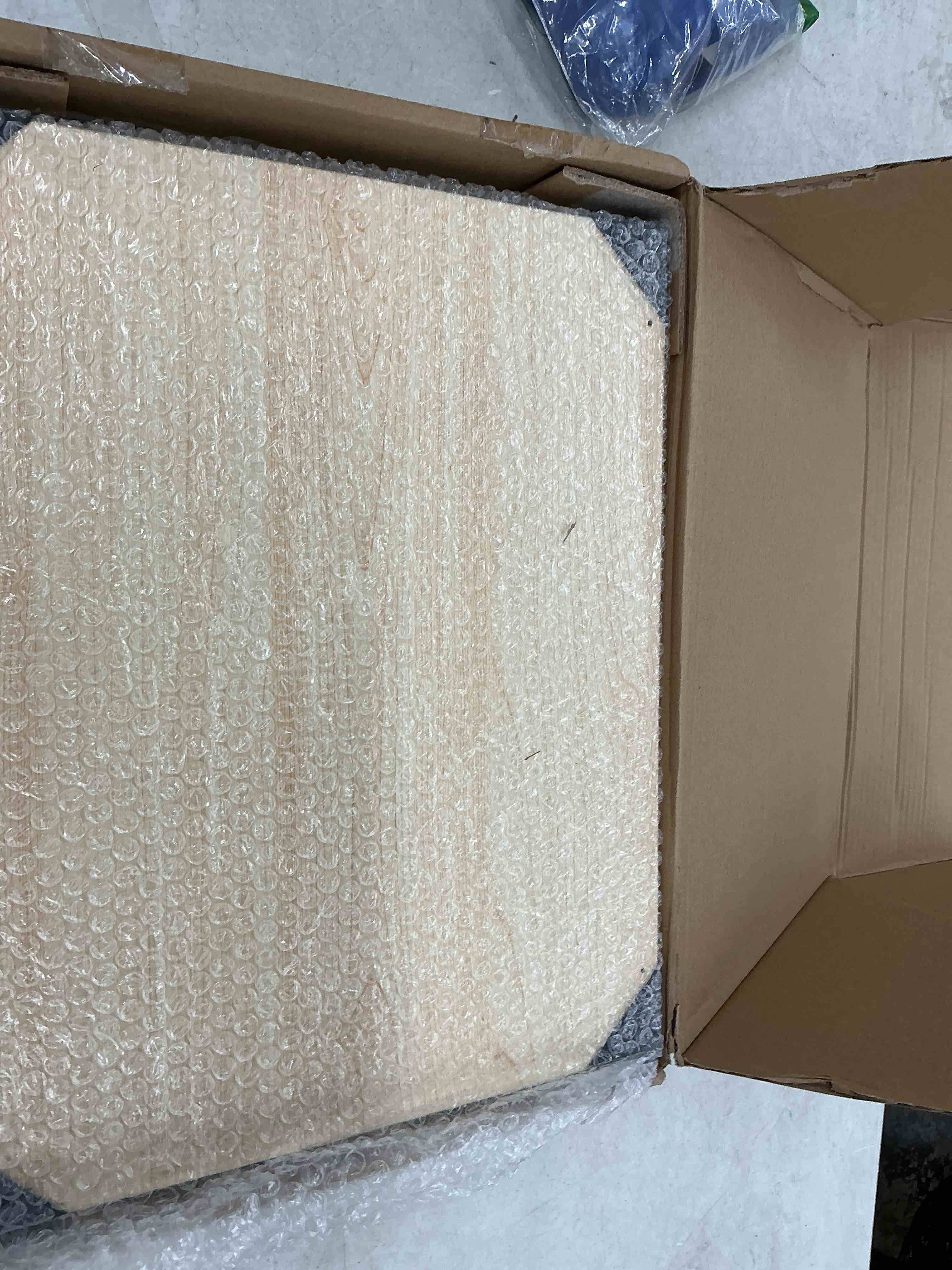 https://s3.amazonaws.com/lotting-images-prod/EmanualPiazza/PPE4347349_1779465205146.jpeg