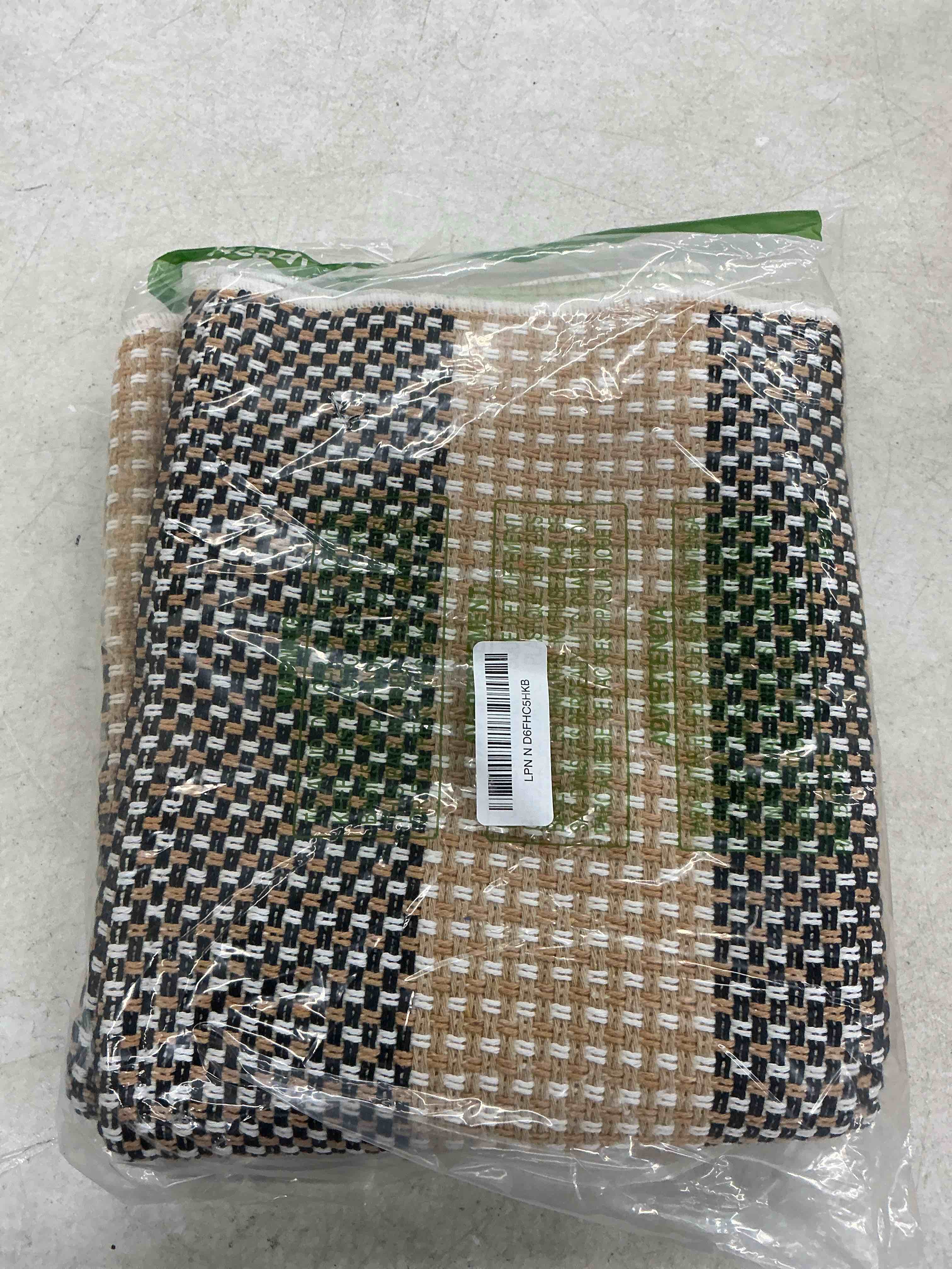 https://s3.amazonaws.com/lotting-images-prod/EmanualPiazza/PPE4347482_1779472120041.jpeg