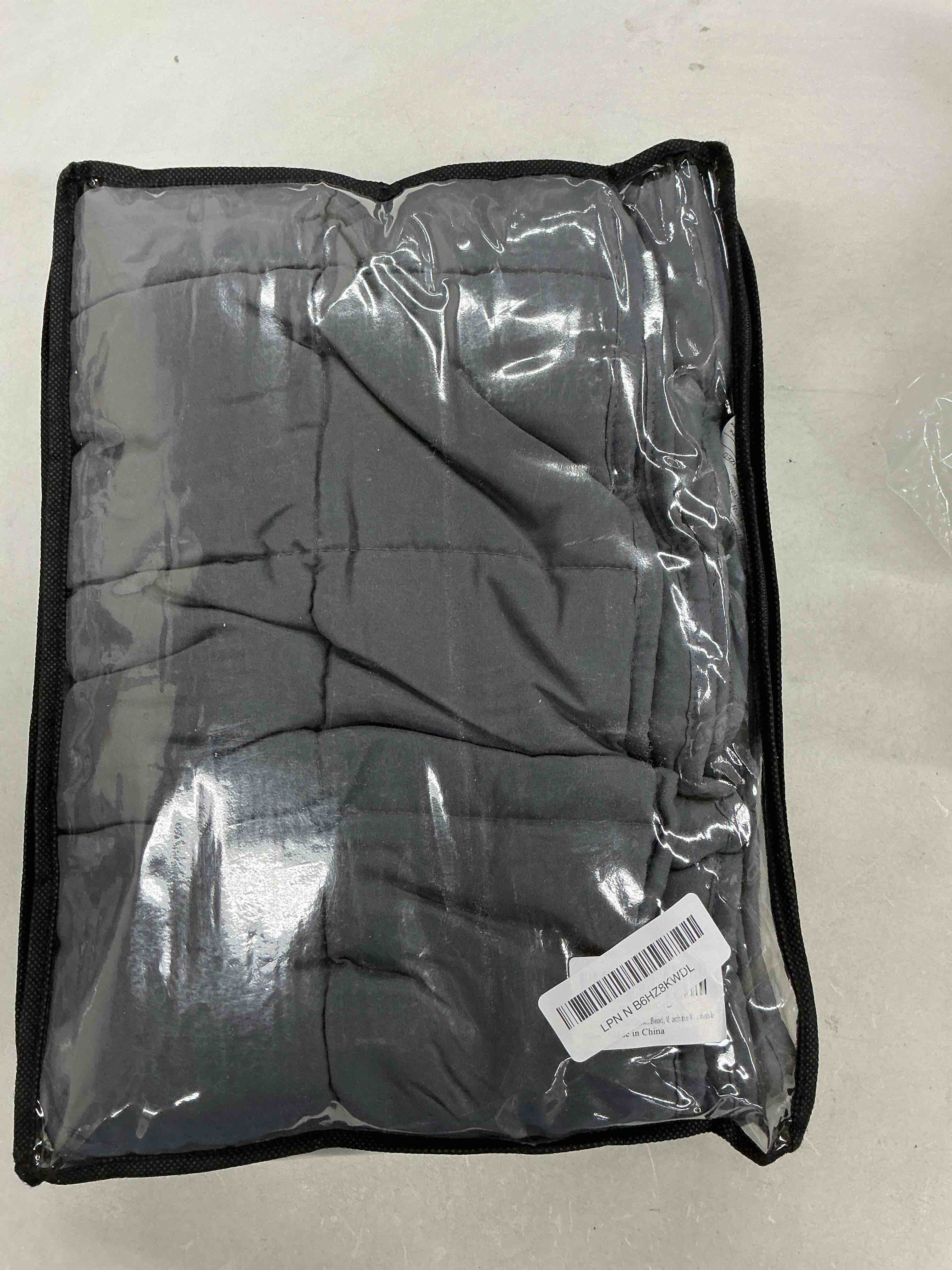 Condition photo showing Good Condition for yescool weighted blanket (5 lbs, 36" x 48", grey) cooling heavy blanket for sleeping perfect for 40-60 lbs, breathable blanket with premium glass bead, machine washable grey 36x48-5 lbs