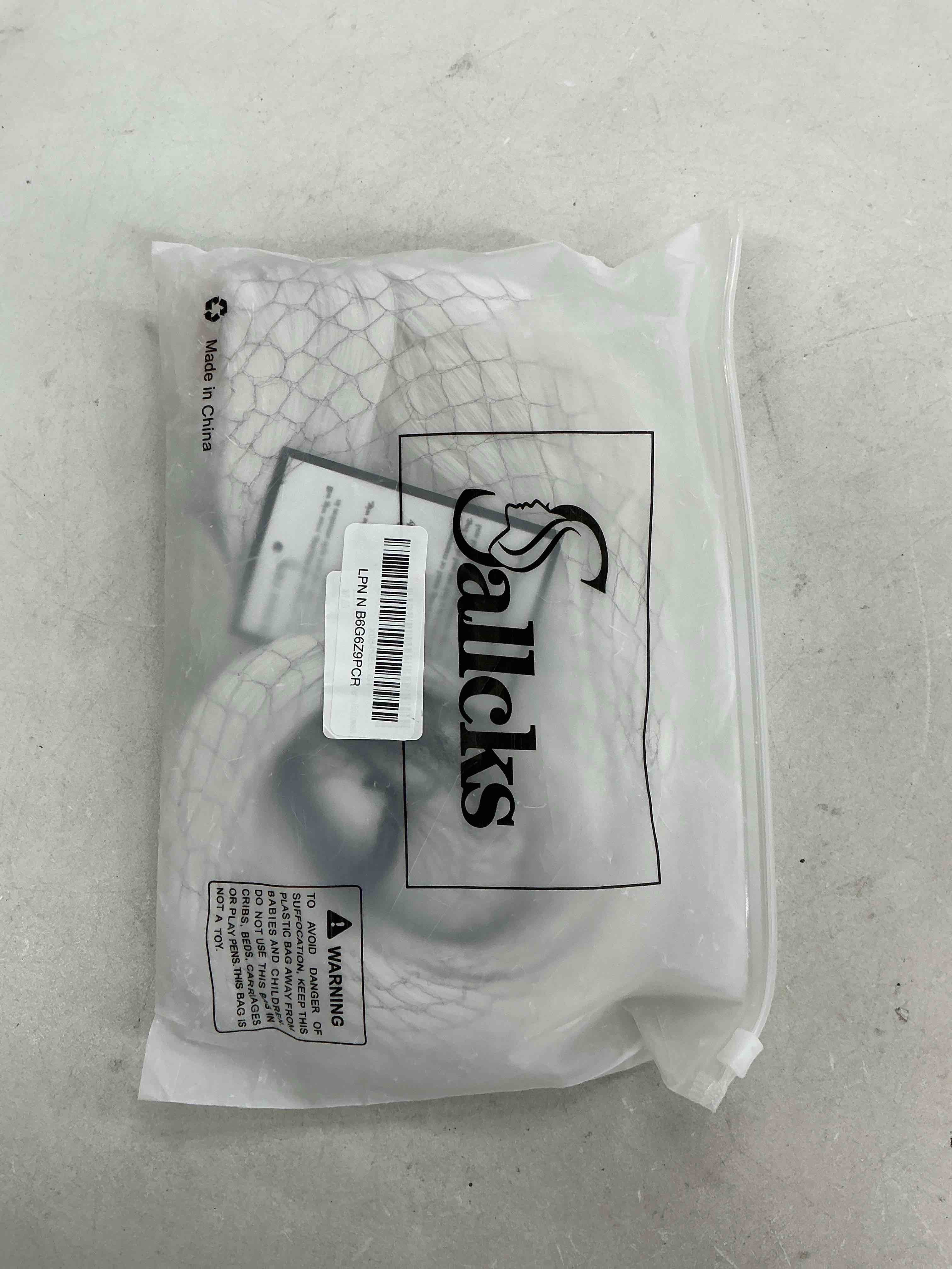 Condition photo showing Good Condition for sallcks short white wig for women straight bob wigs small lace side part mid length white synthetic hair for daily party halloween