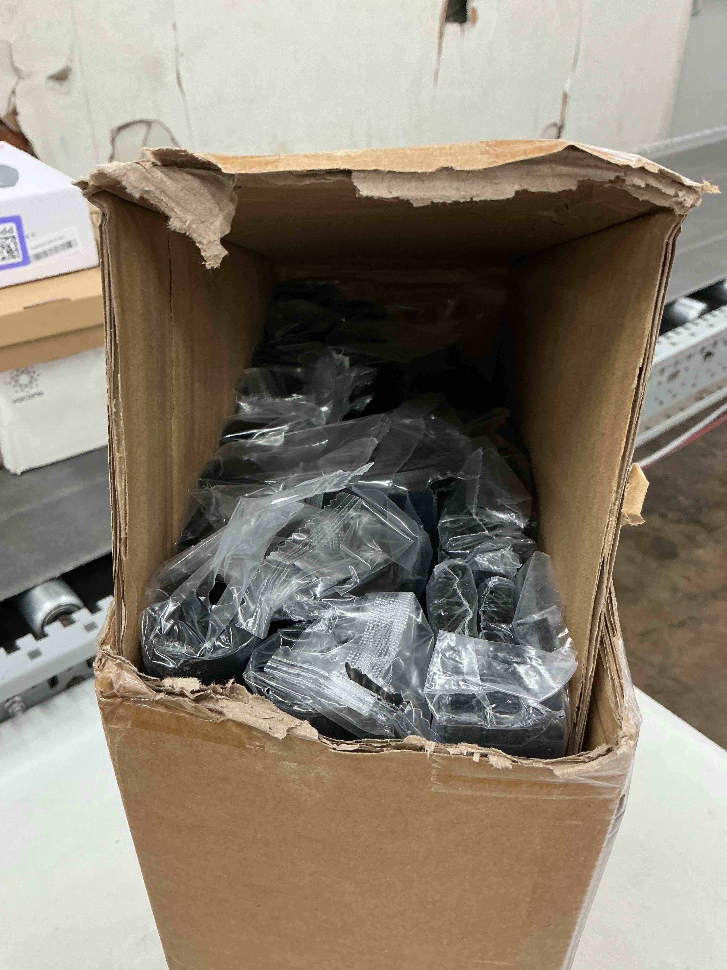 https://s3.amazonaws.com/lotting-images-prod/EmanualPiazza/PPE4349895_1775481526755.jpeg