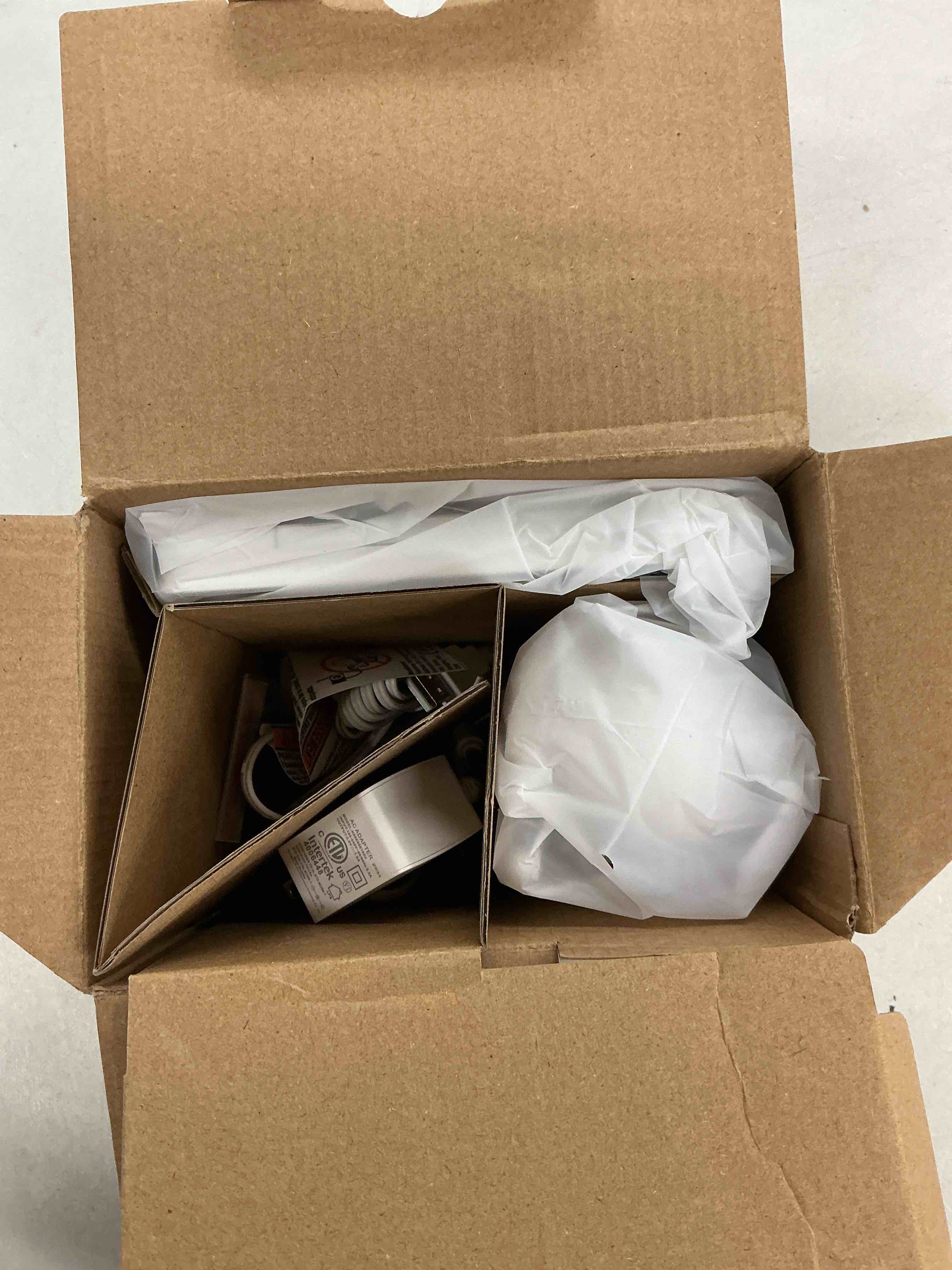 https://s3.amazonaws.com/lotting-images-prod/EmanualPiazza/PPE4350025_1775490165105.jpeg