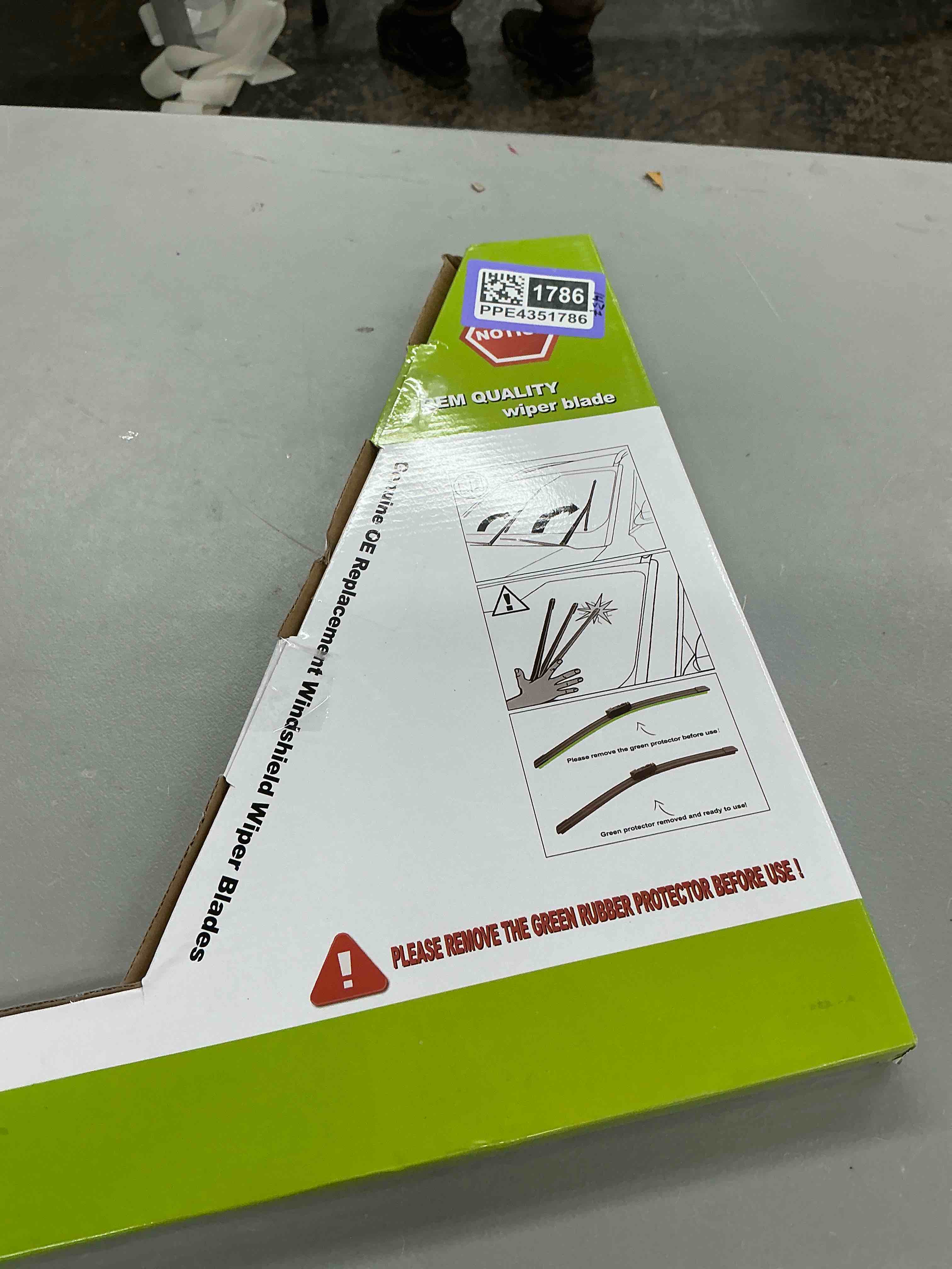 Condition photo showing New/Like New for 24" and 20" windshield wipers blades, oem quality premium all-seasons wiper blades,original equipment automotive replacement windshield wiper blades for my car (set of 2) u/j hook 24"+20"(pair for front windshield)