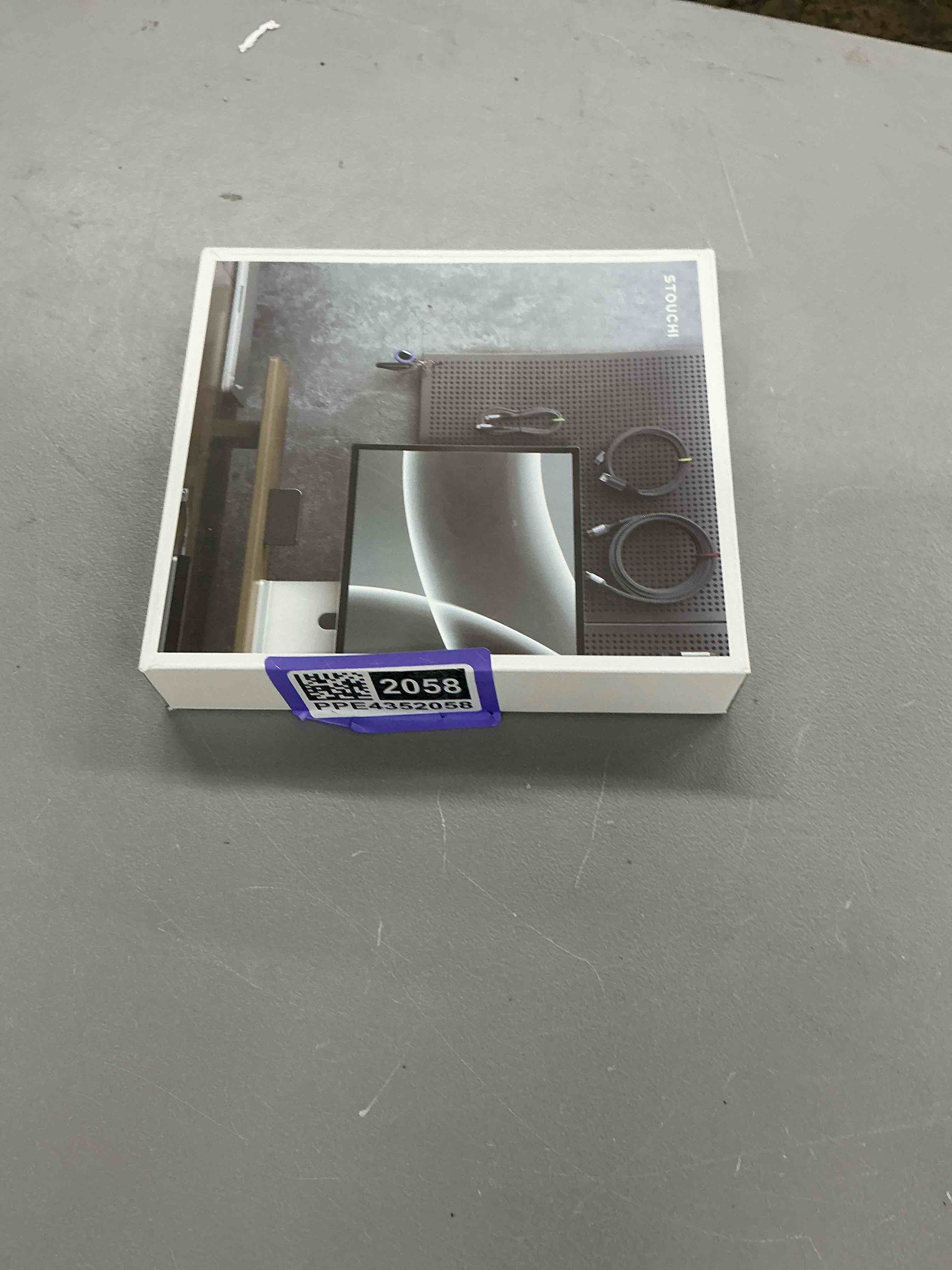 Condition photo showing New/Like New for stouchi long displayport 2.1 cable 15ft, 80gbps [16k@60hz, 8k@120hz, 4k@240hz, 1080p@360hz] hdr, hdcp, dsc 1.2a, freesync g-sync dp cable for gaming monitor, rtx 5090, rx 9070, rtx 6000 ada 16 ft 16k-grey 1