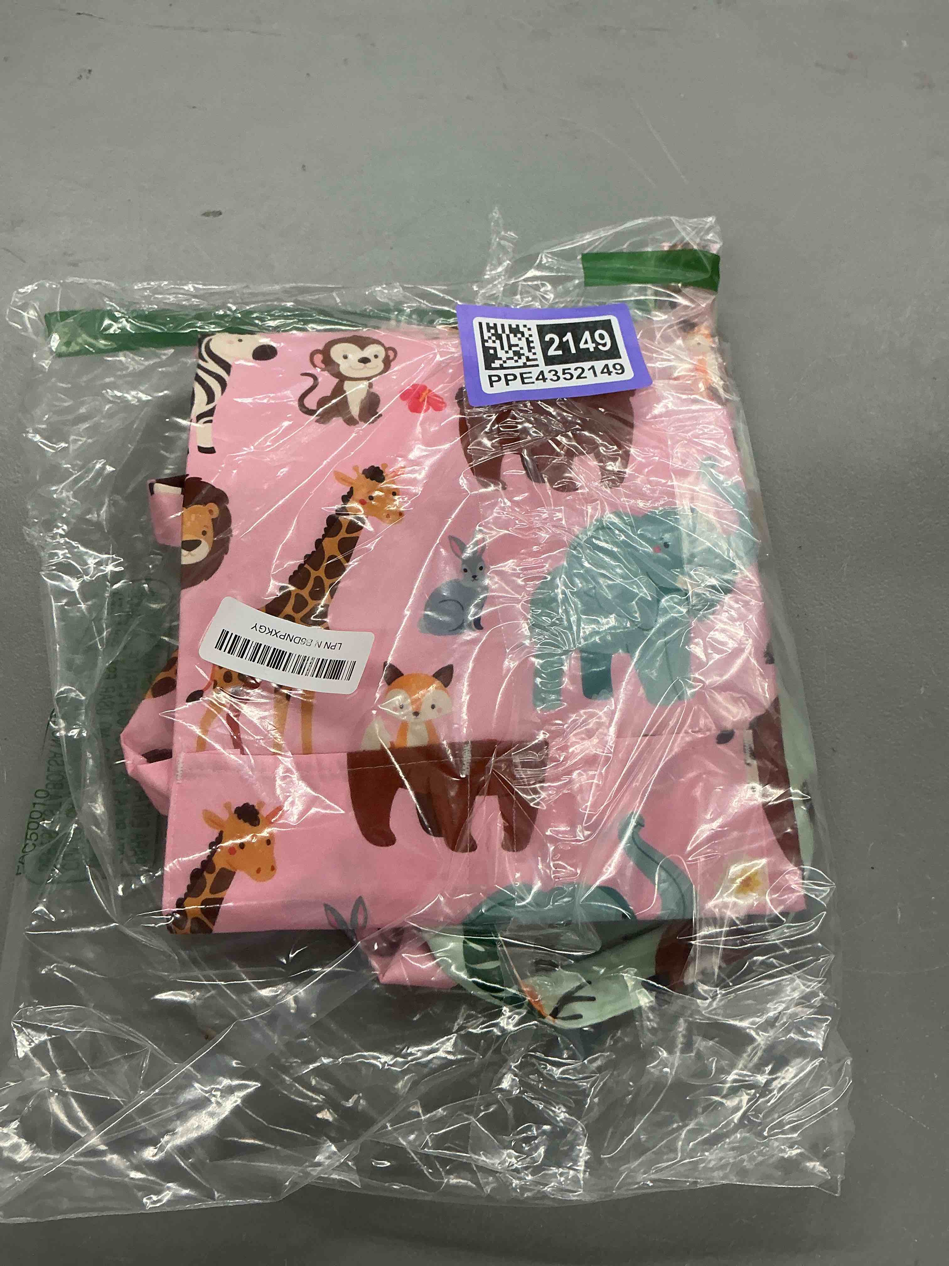 Condition photo showing Good Condition for 2 pack kids apron, cute cooking aprons, waterproof art apron with pockets, toddler painting artist apron adjustable forest animals