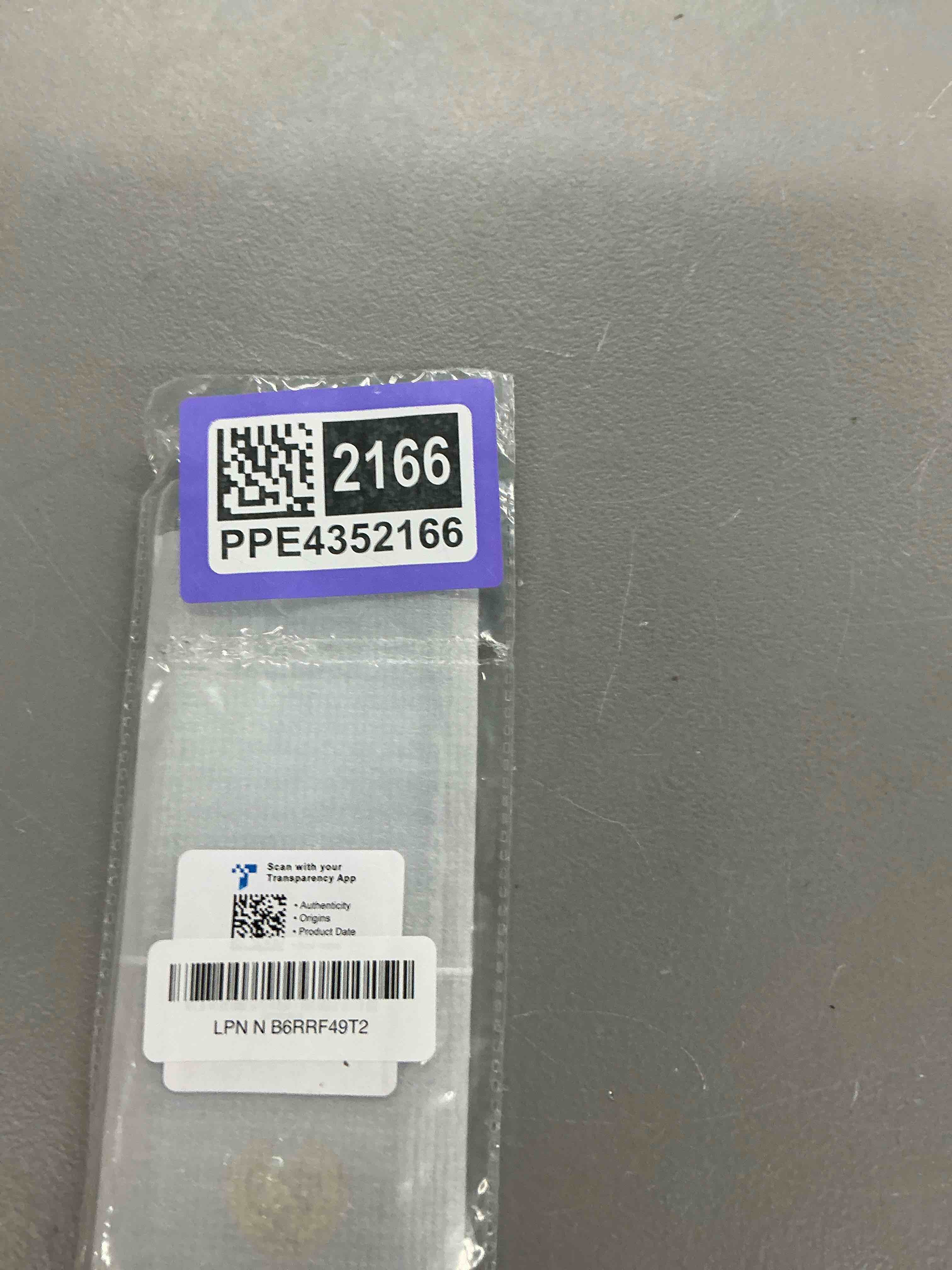 Condition photo showing Good Condition for highwind pack of 8 clear luggage tags for suitcases - 2.5x7.25-inch waterproof and reusable bag tags for luggages - cruise ship essentials compatible with major cruise lines narrow 8 pack