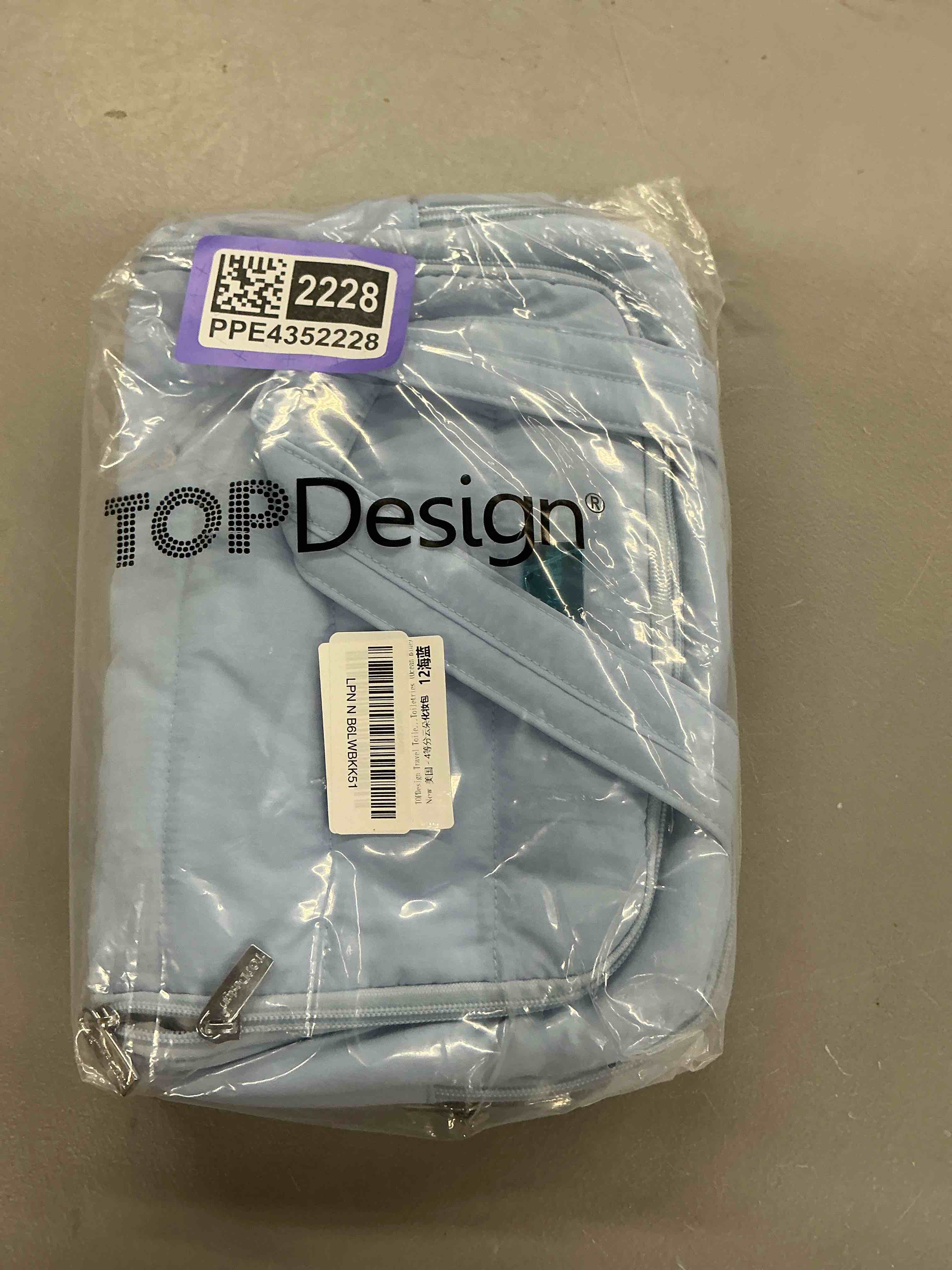 Condition photo showing Good Condition for topdesign travel toiletry bag for women, puffer large toiletry bag, lightweight cosmetic makeup organizer with handle for traveling, accessories, essentials, toiletries (ocean blue)