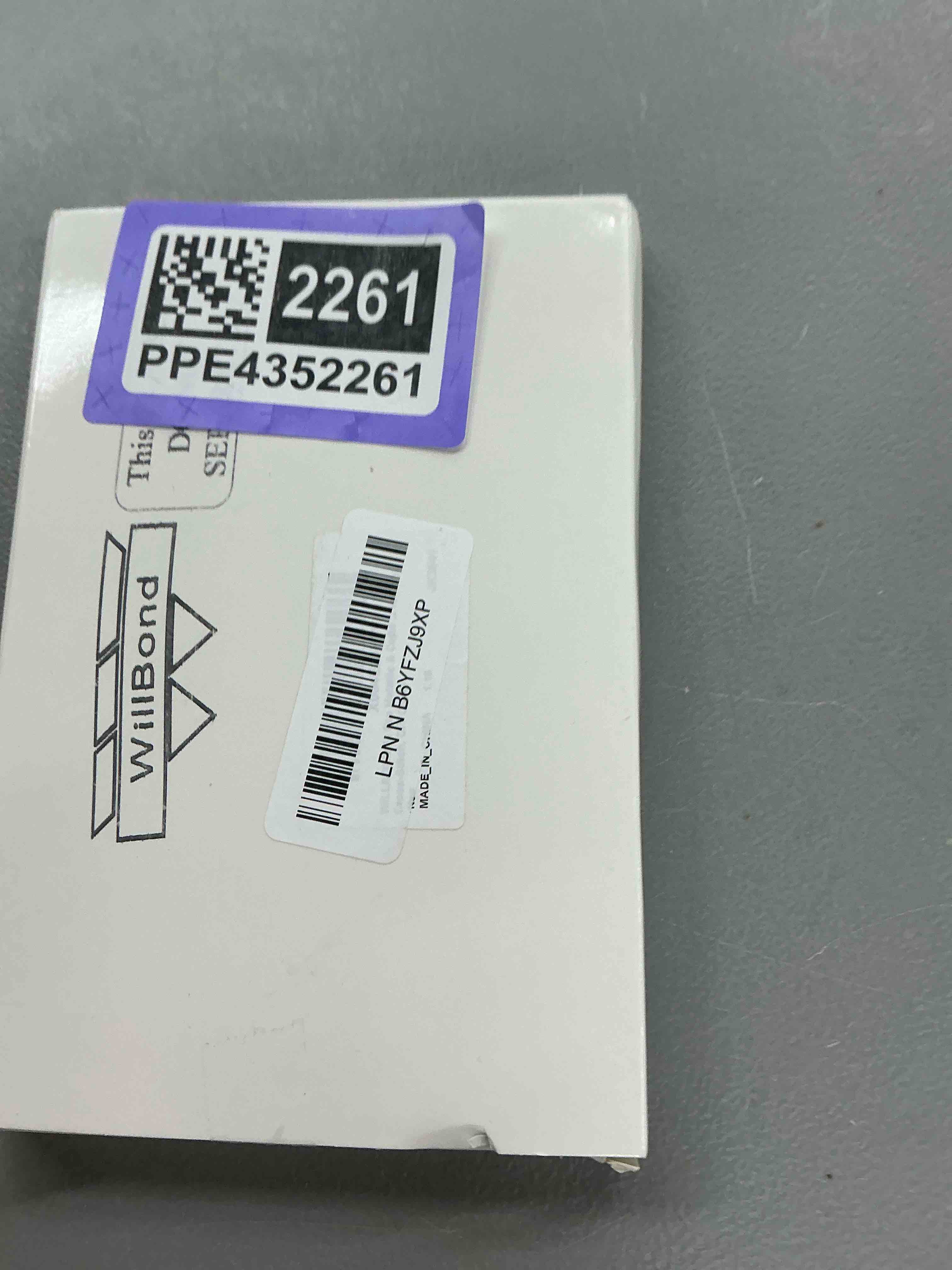 Condition photo showing Good Condition for willbond 24 pcs metallic & cotton embroidery floss, 24 vibrant colors, polyester blend, 8.75 yards each, ideal for embroidery, cross-stitch, diy crafts