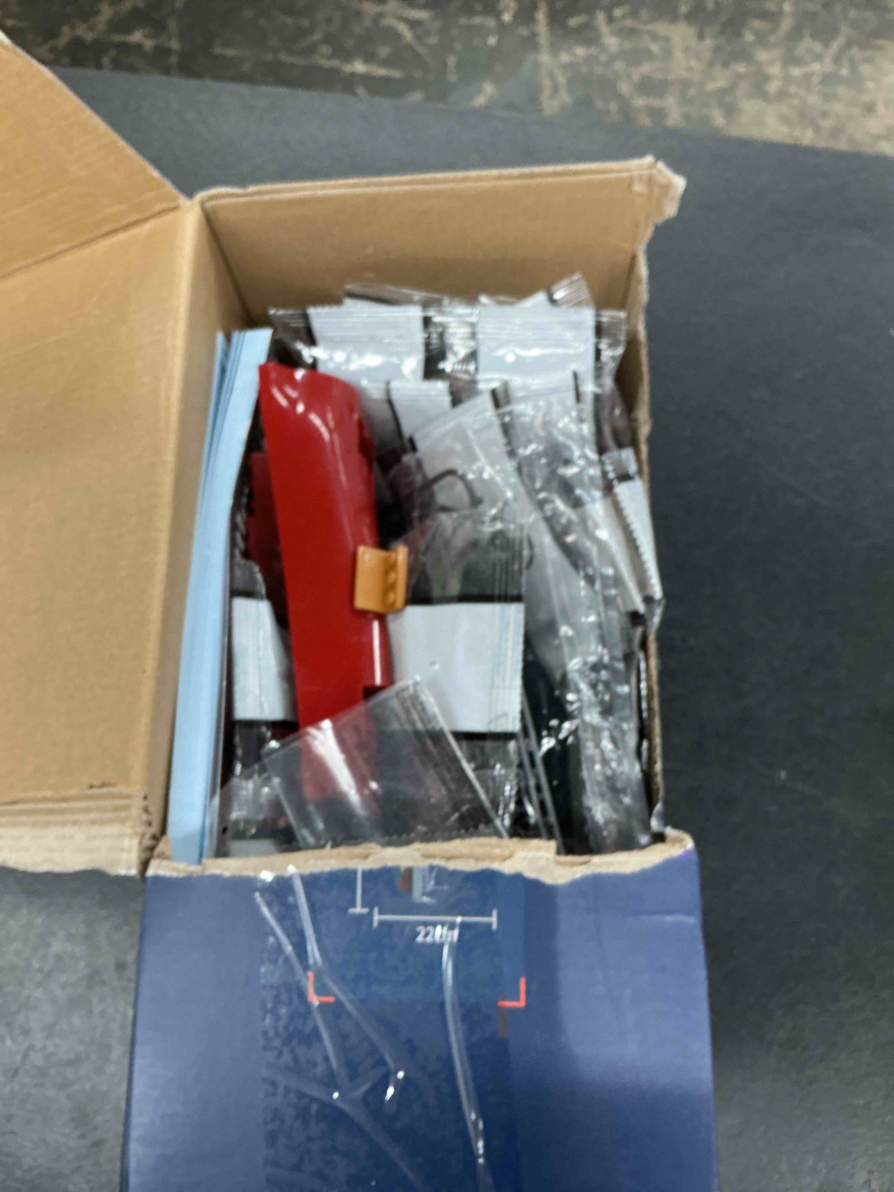 https://s3.amazonaws.com/lotting-images-prod/EmanualPiazza/PPE4807091_1779395710936.jpeg