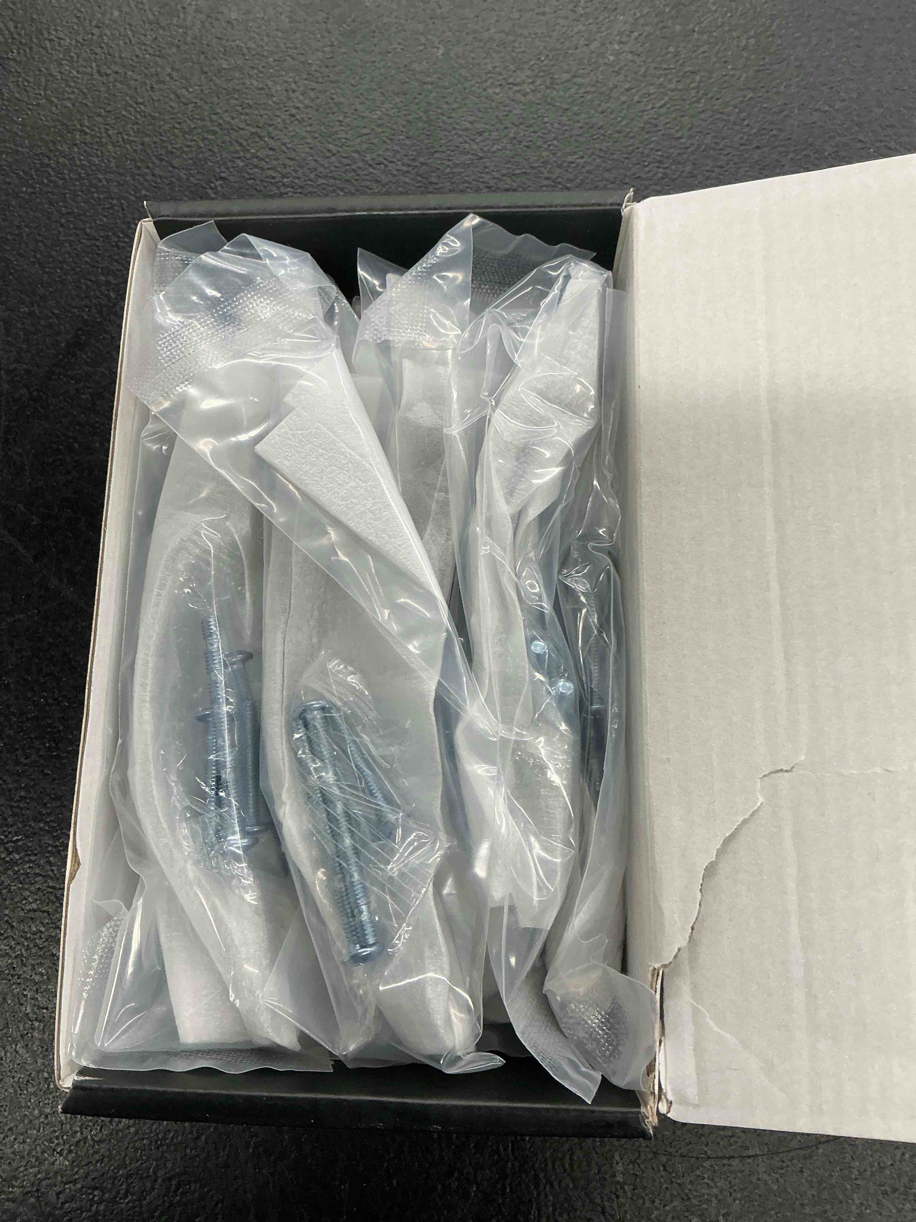 https://s3.amazonaws.com/lotting-images-prod/EmanualPiazza/PPE4807584_1779801722909.jpeg