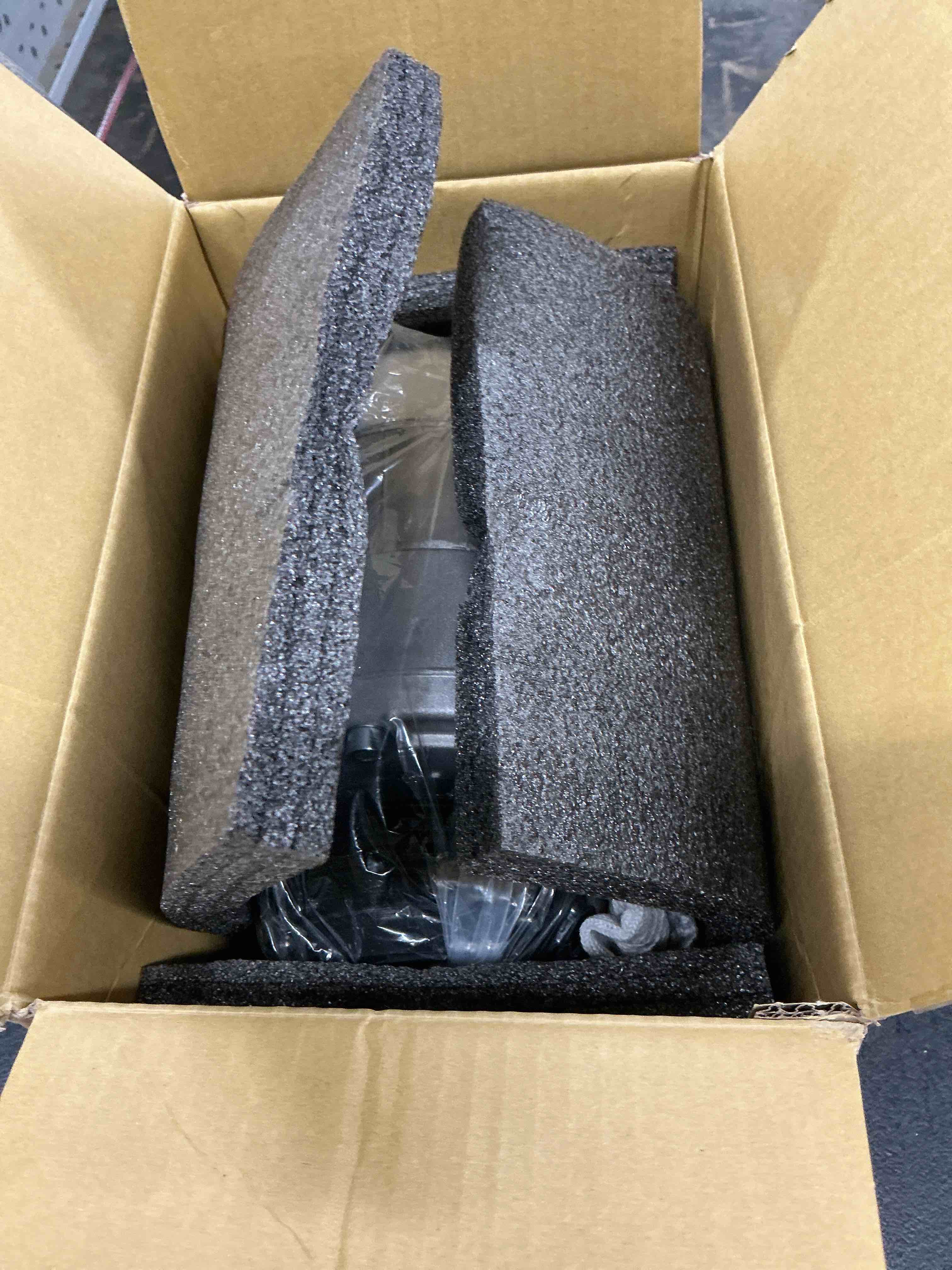 https://s3.amazonaws.com/lotting-images-prod/EmanualPiazza/PPE4807692_1779810359097.jpeg