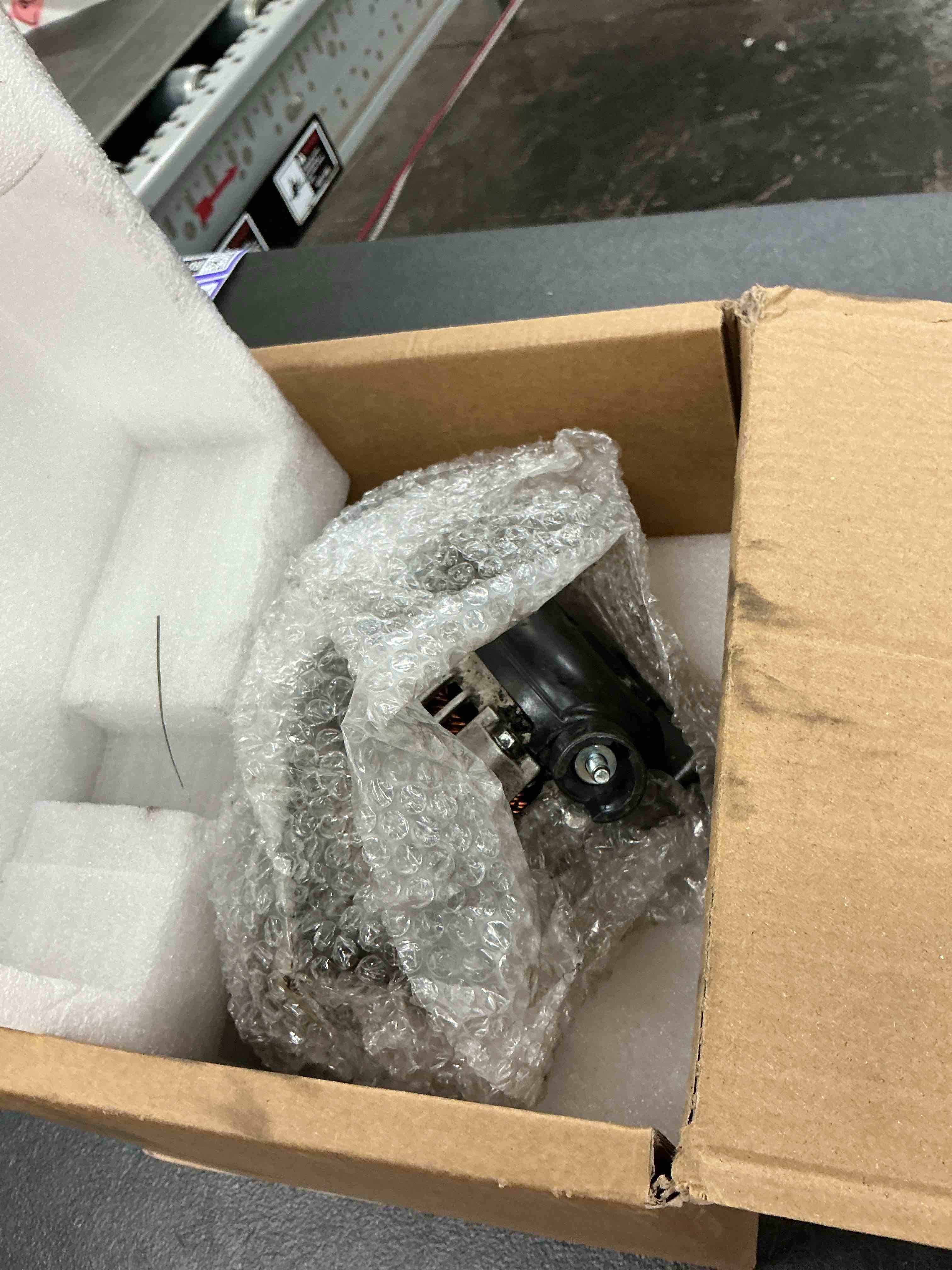 https://s3.amazonaws.com/lotting-images-prod/EmanualPiazza/PPE4807962_1779889349351.jpeg