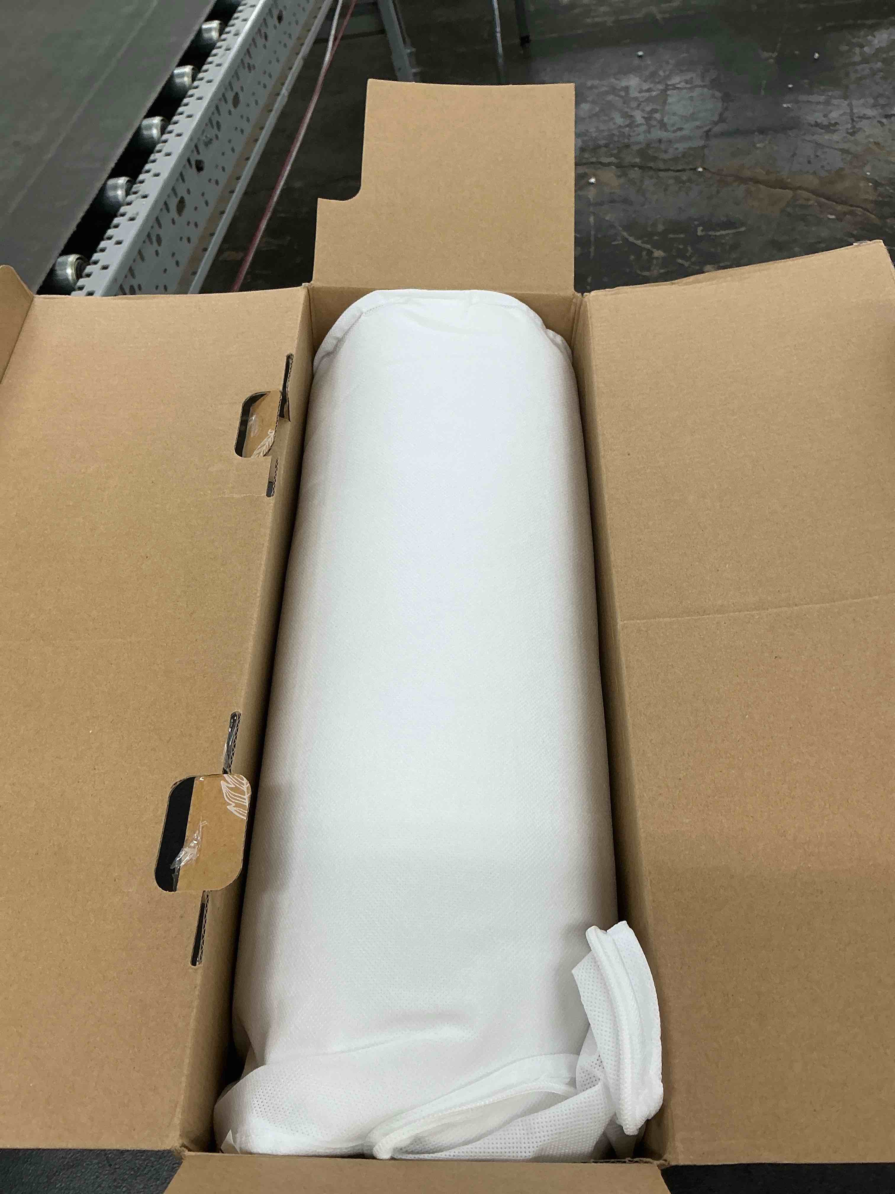 https://s3.amazonaws.com/lotting-images-prod/EmanualPiazza/PPE4807984_1779887294792.jpeg