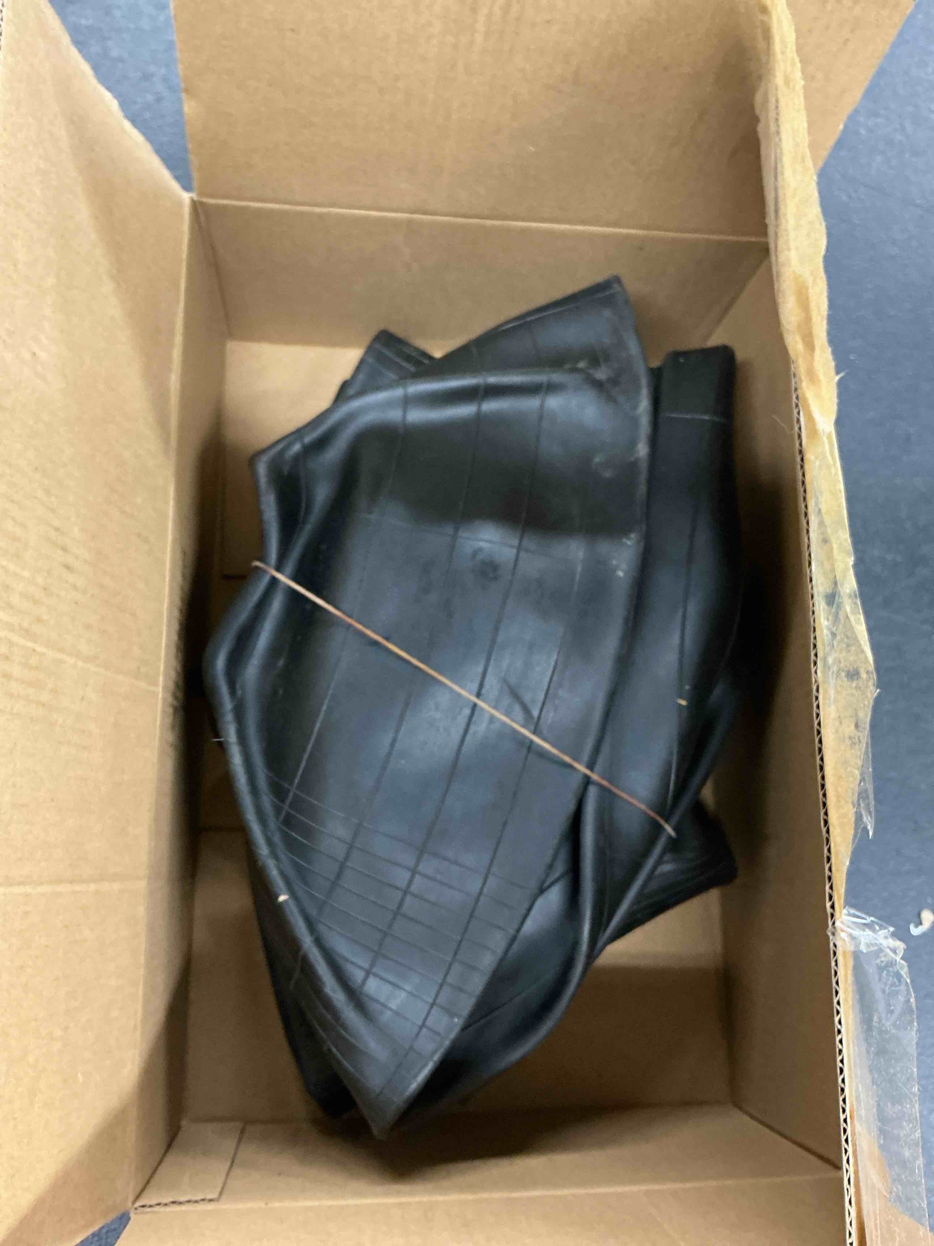 https://s3.amazonaws.com/lotting-images-prod/EmanualPiazza/PPE4808435_1779979527265.jpeg