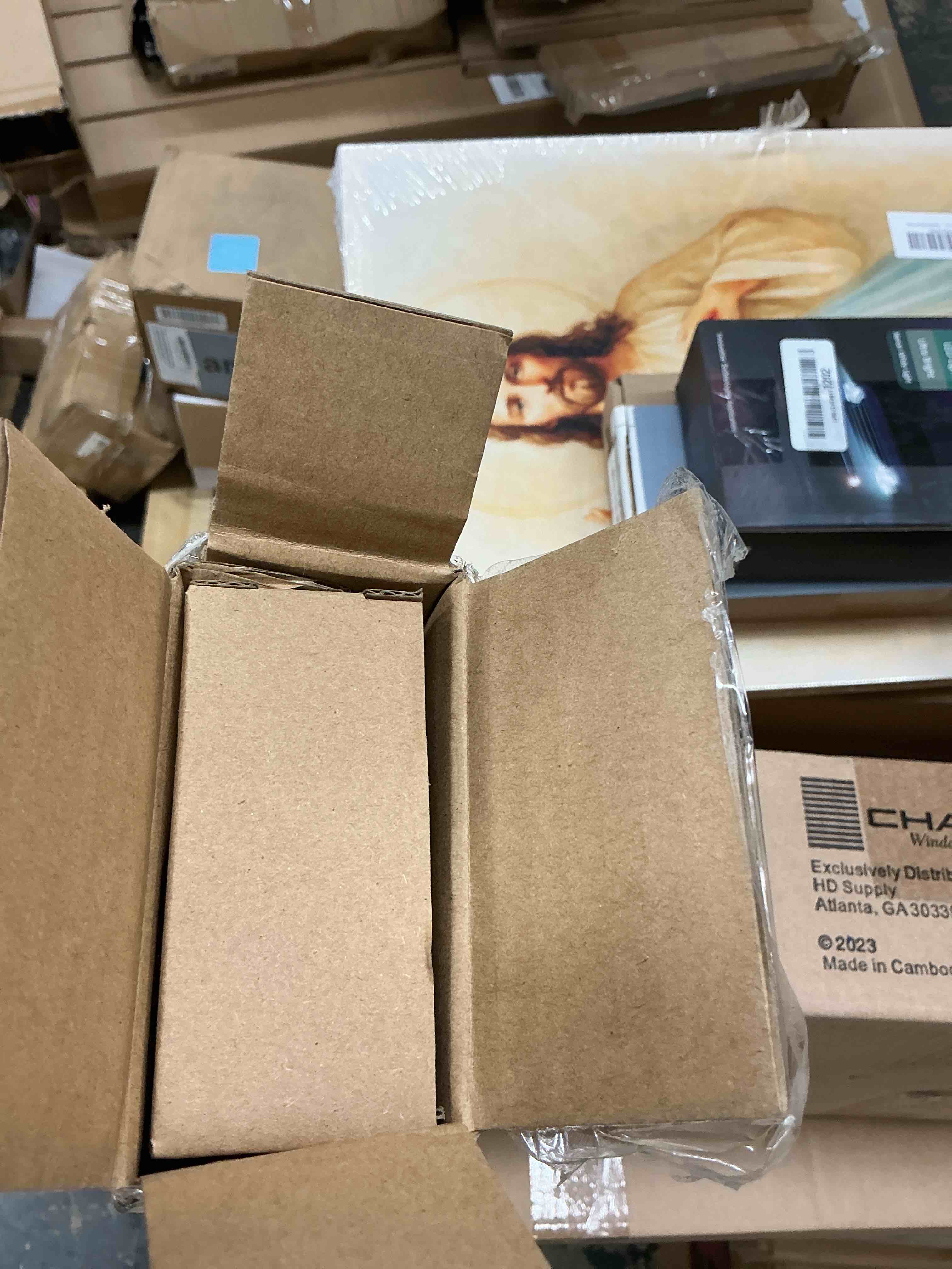 https://s3.amazonaws.com/lotting-images-prod/EmanualPiazza/PPE4810676_1780423456029.jpeg