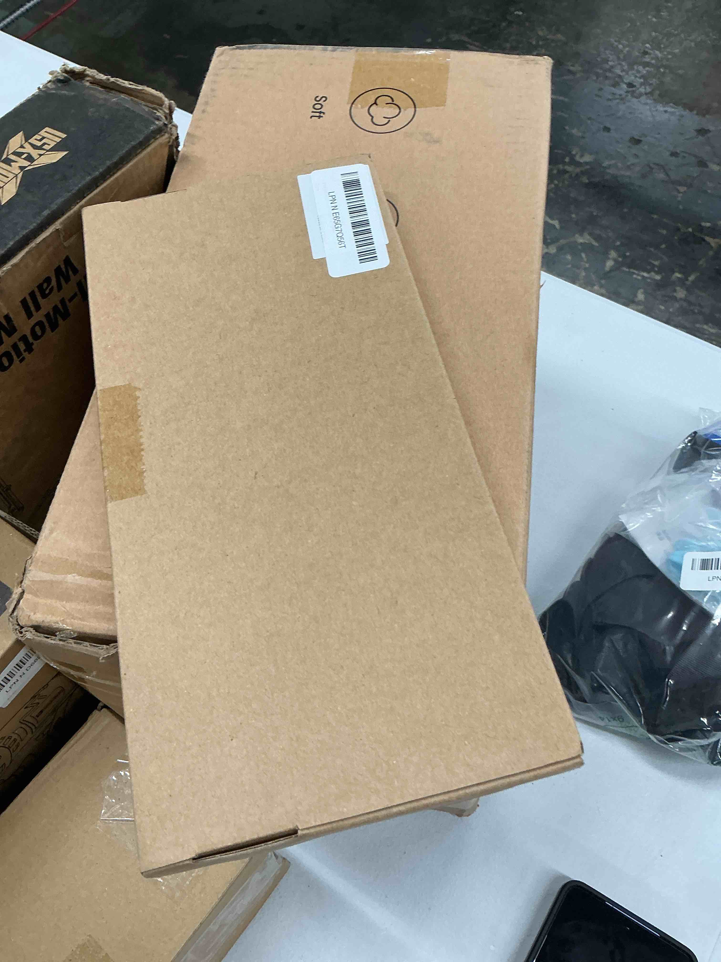 https://s3.amazonaws.com/lotting-images-prod/EmanualPiazza/PPE4810972_1780675232212.jpeg